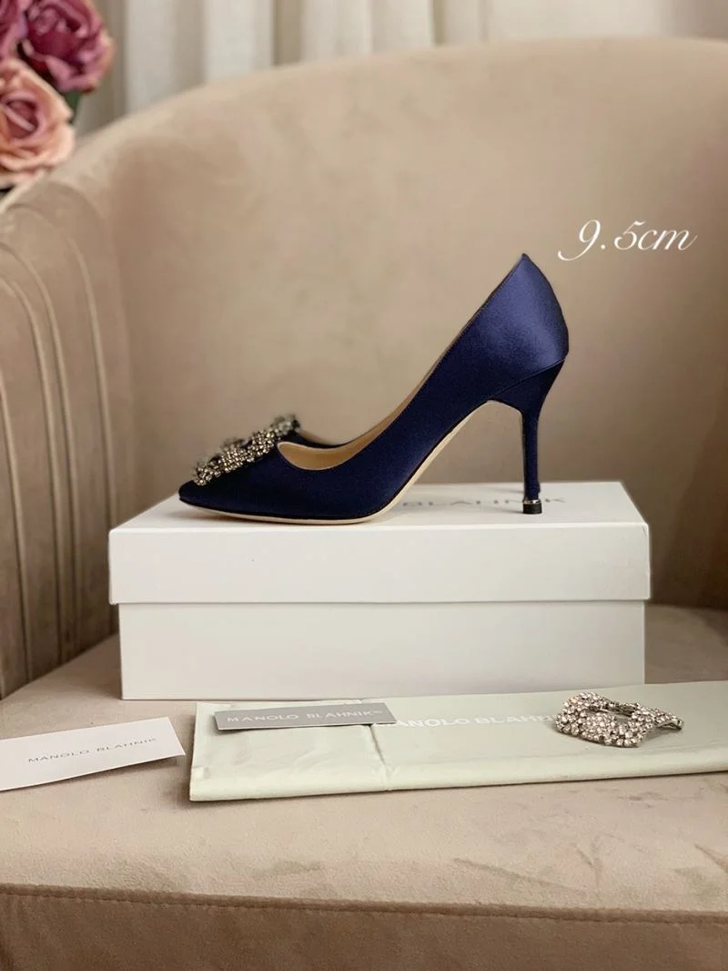 ModernLook Manolo Blahnik Shoes 9622