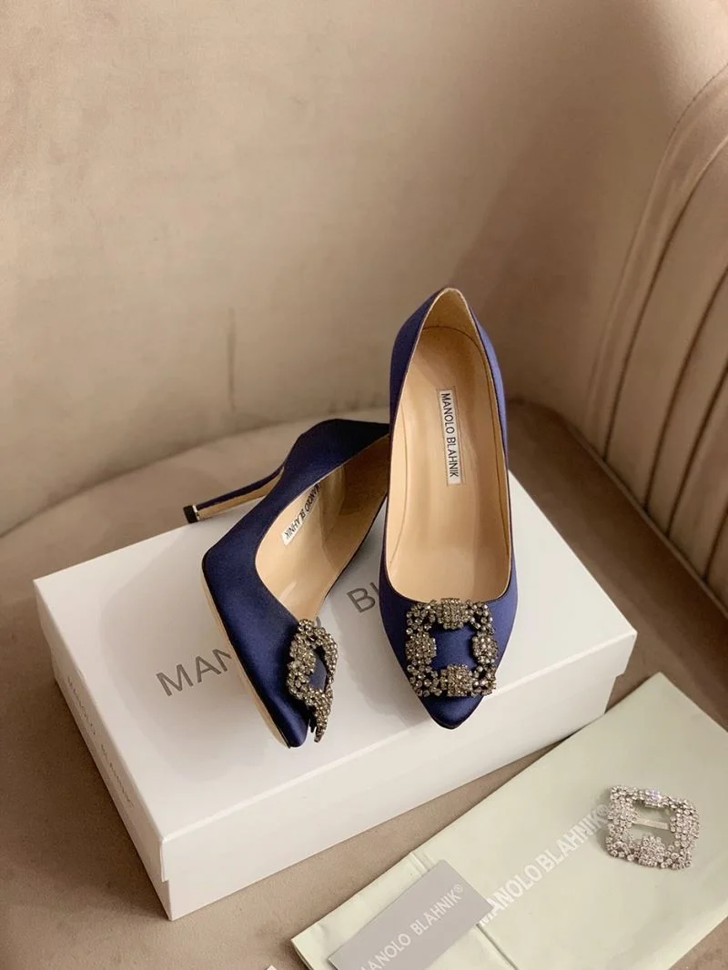 ModernLook Manolo Blahnik Shoes 9622