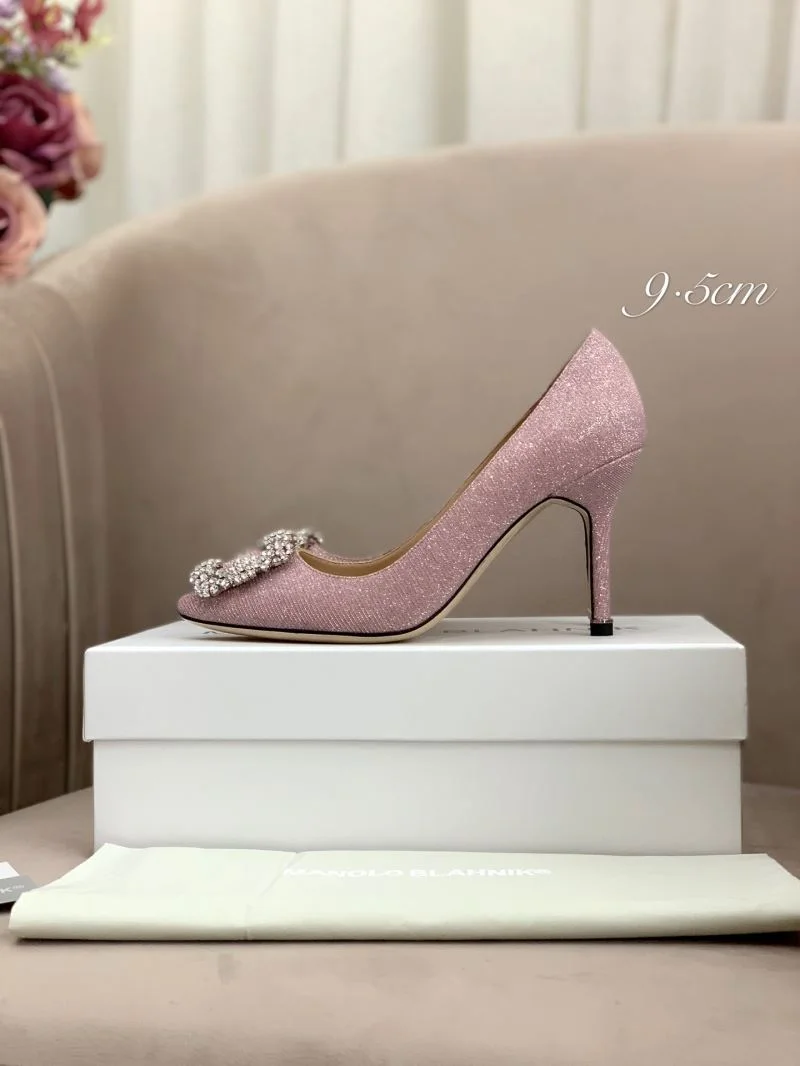 Lightweight Manolo Blahnik Shoes 9701