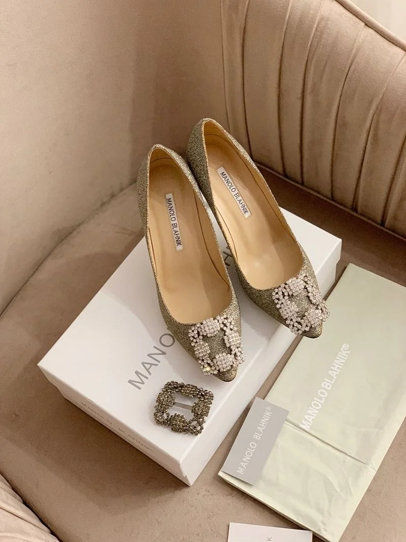 Unique Manolo Blahnik Shoes 9624