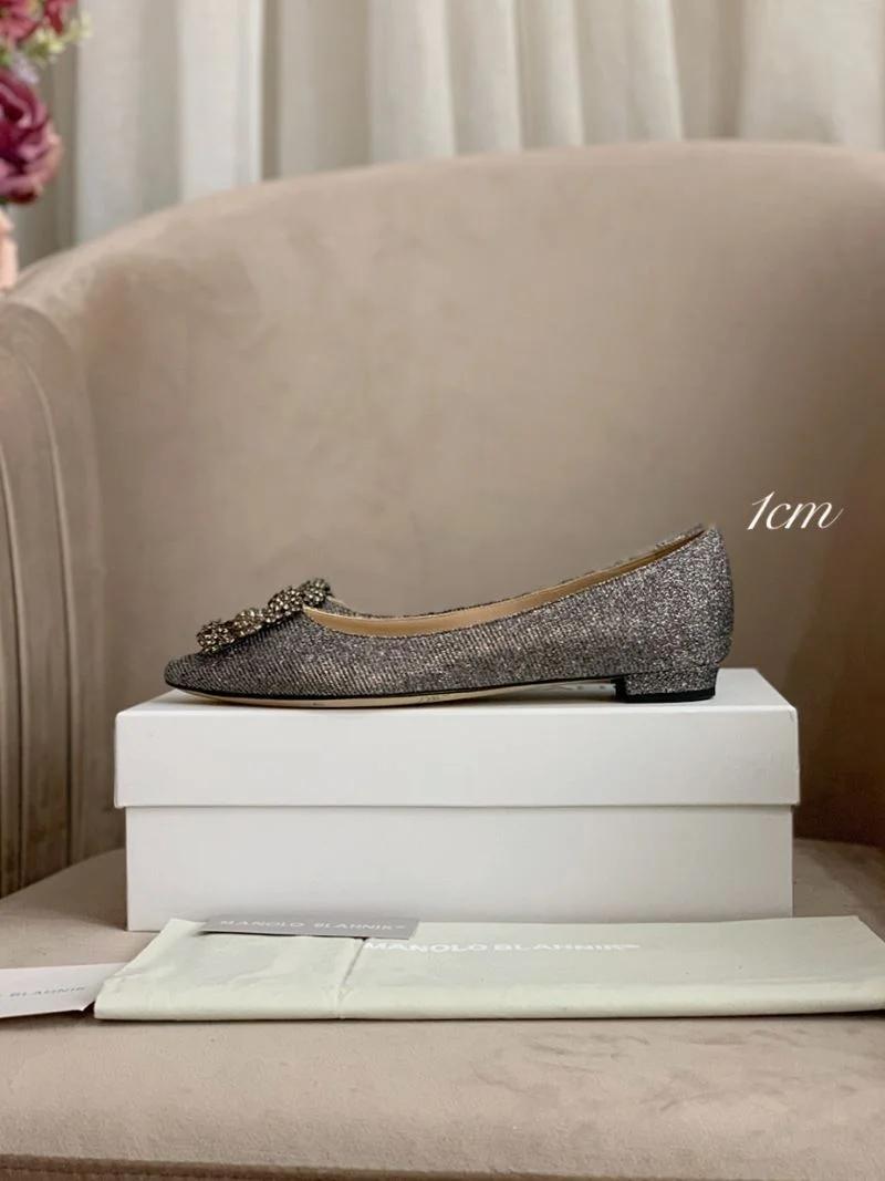 WeatherProof Manolo Blahnik Shoes 9611