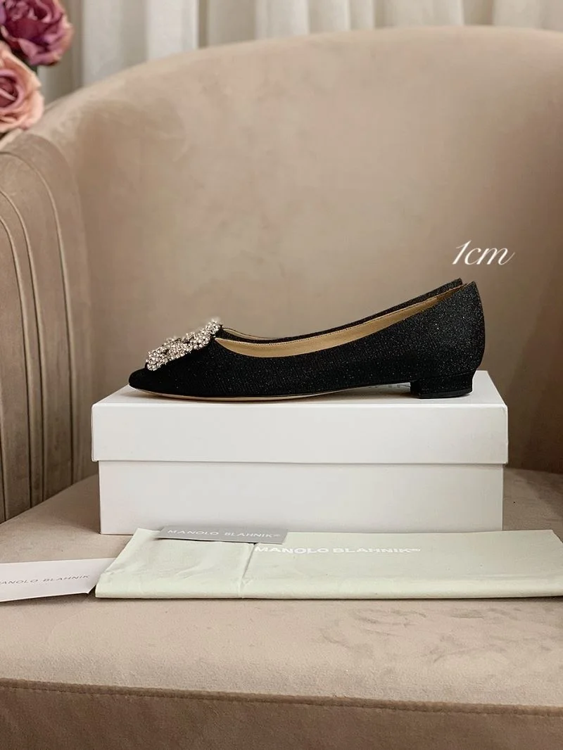MoistureWicking Manolo Blahnik Shoes 9618