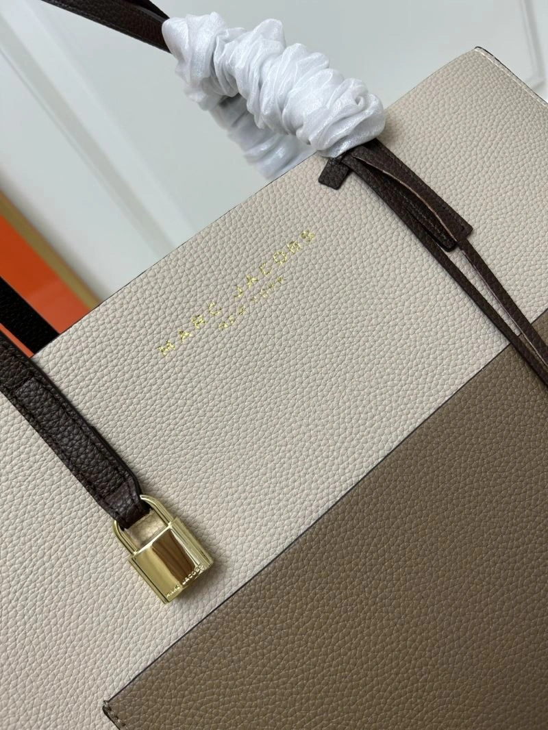 Timeless Marc Jacobs Shopping Bags 83348