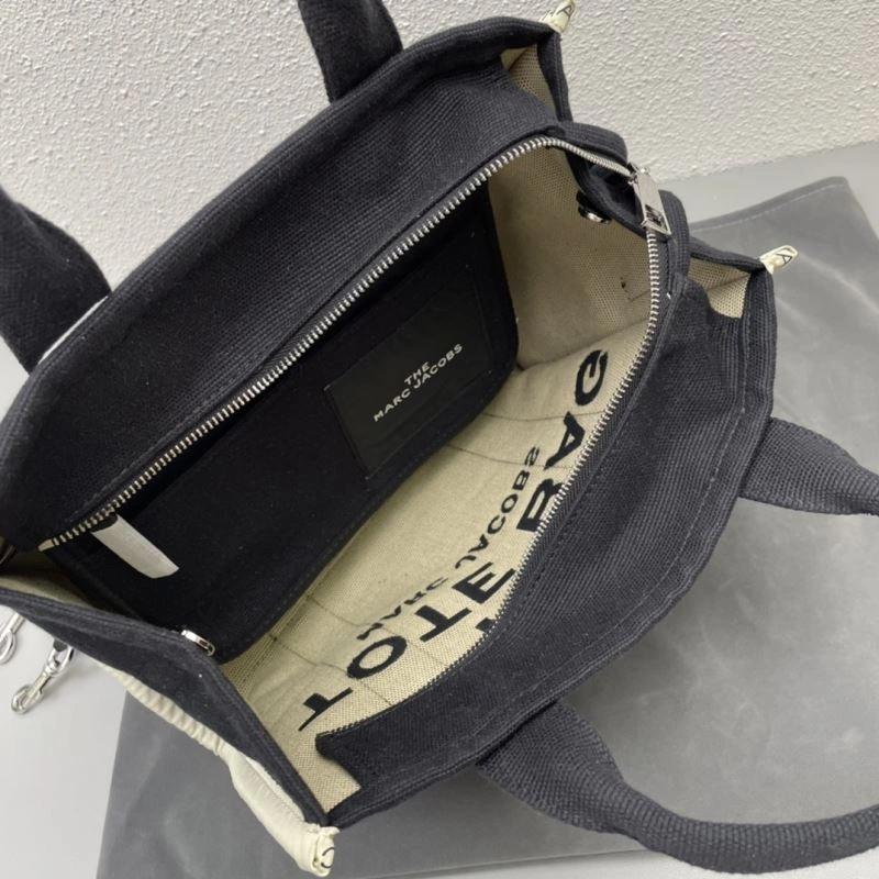 Marc Jacobs Shopping Bags Compact 83295