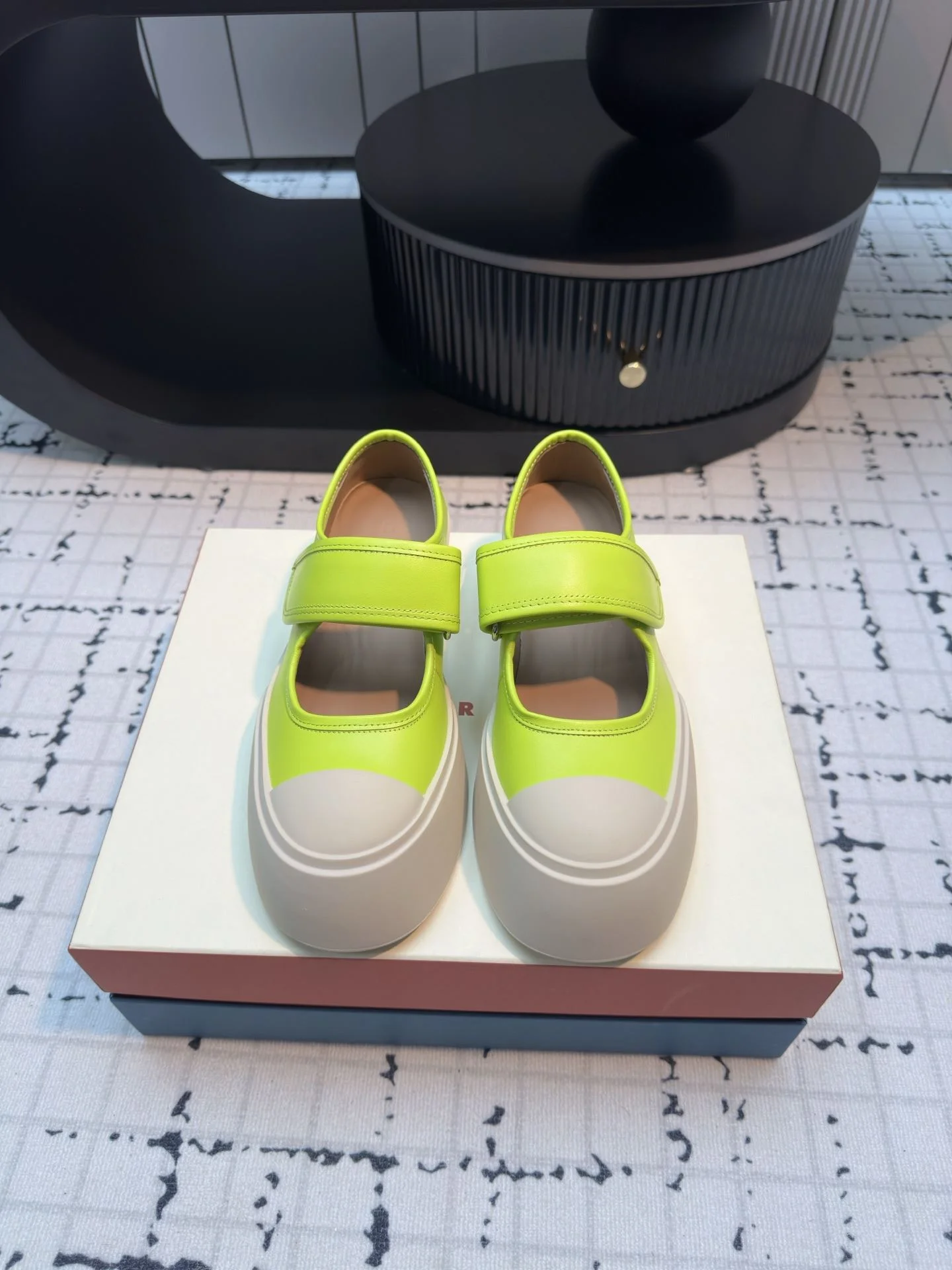 Marni Shoes EyeCatching 7606