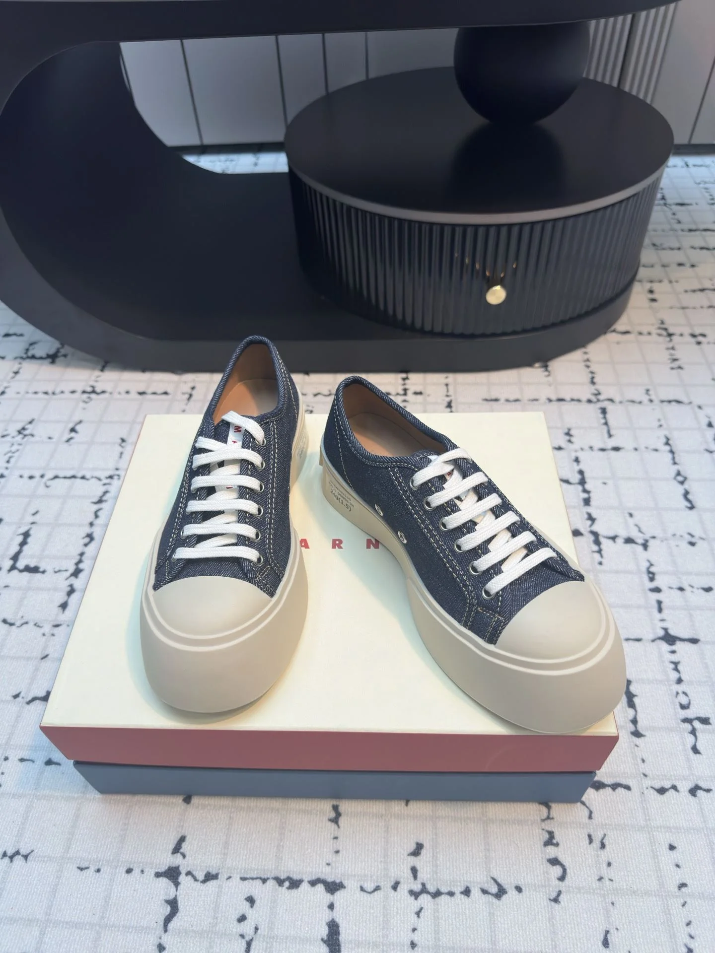 Marni Shoes EasyCare 7602