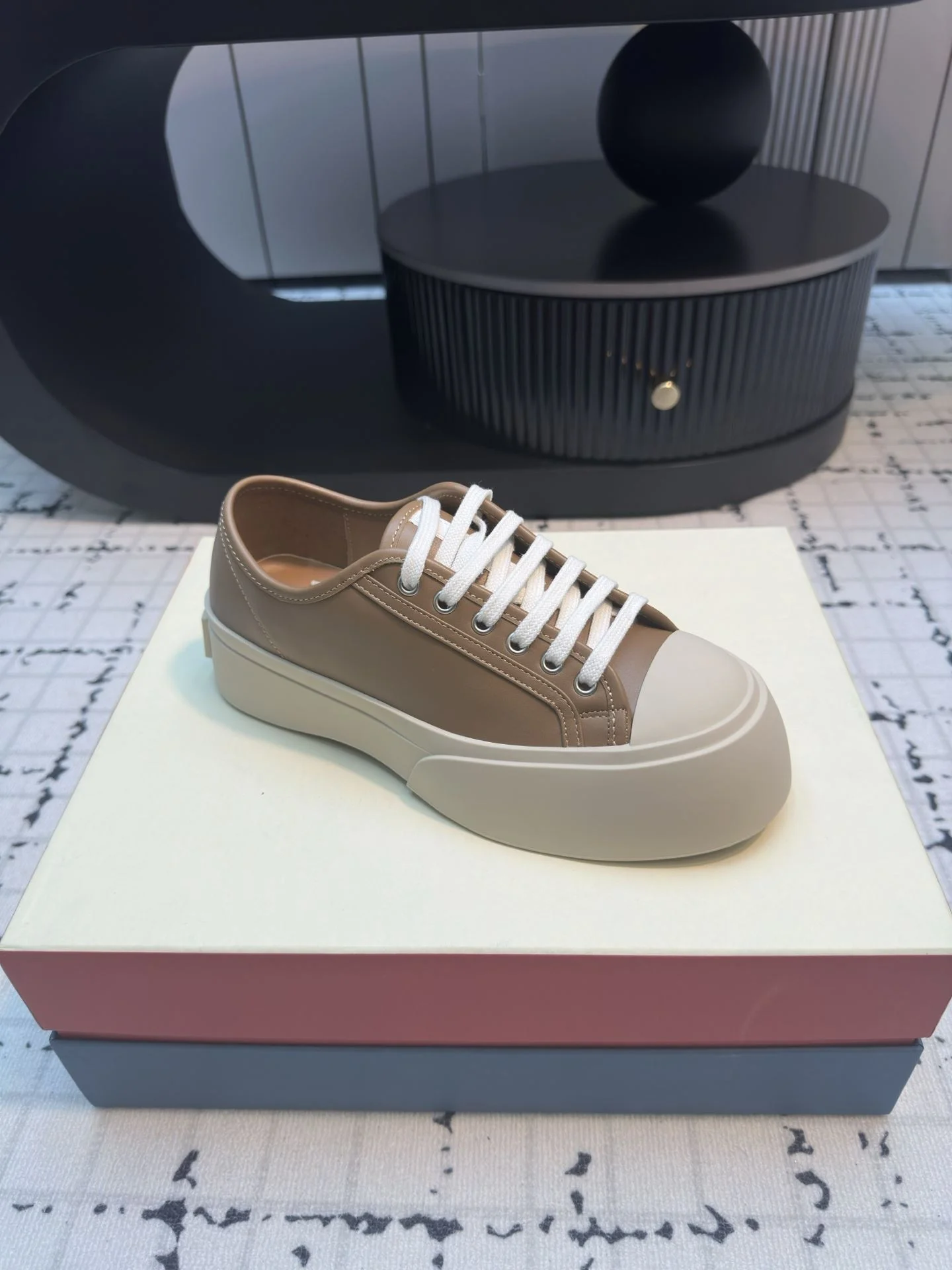 Marni Shoes Trendsetting 7589