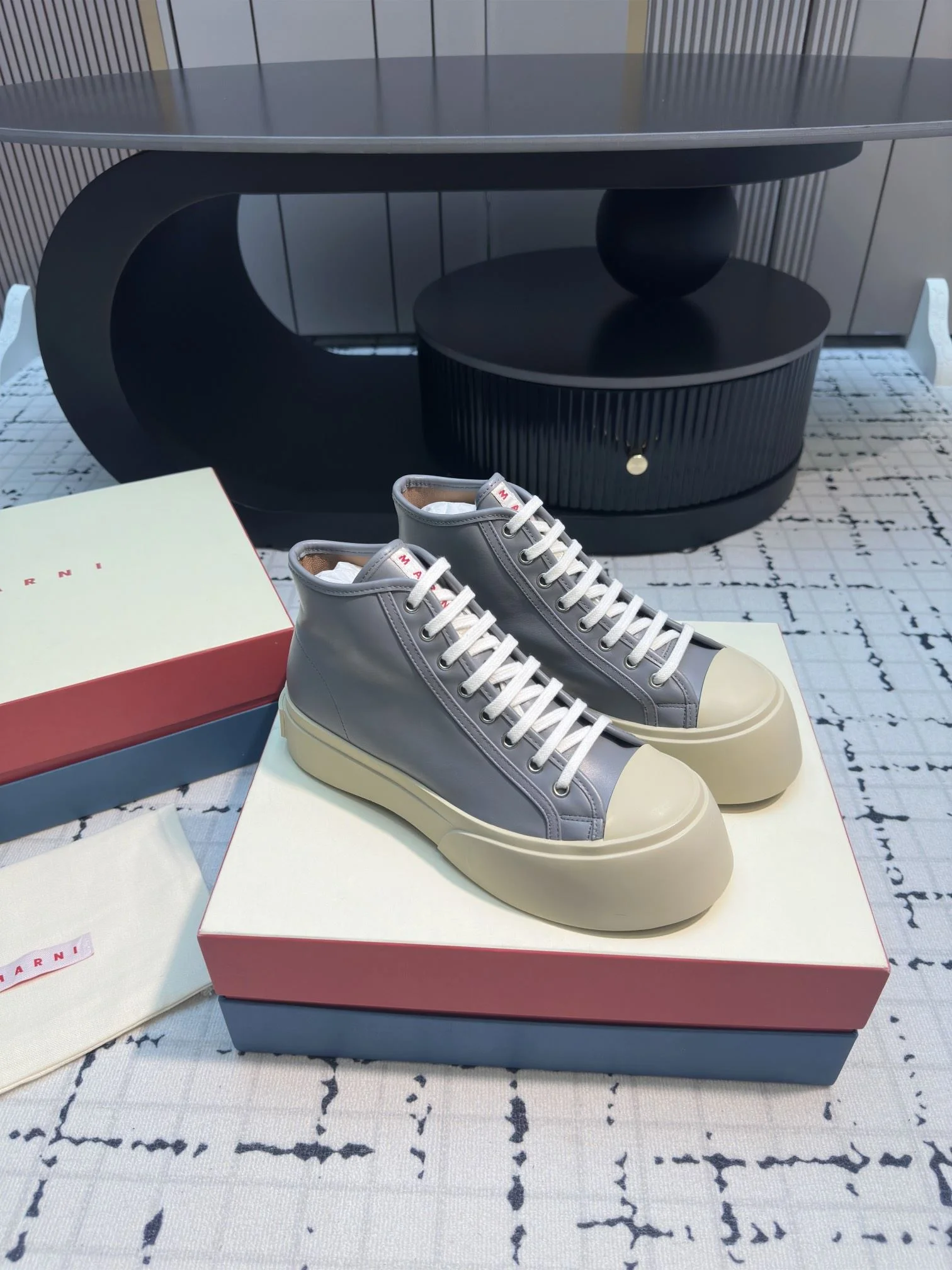 RelaxedFit Marni Shoes 7597
