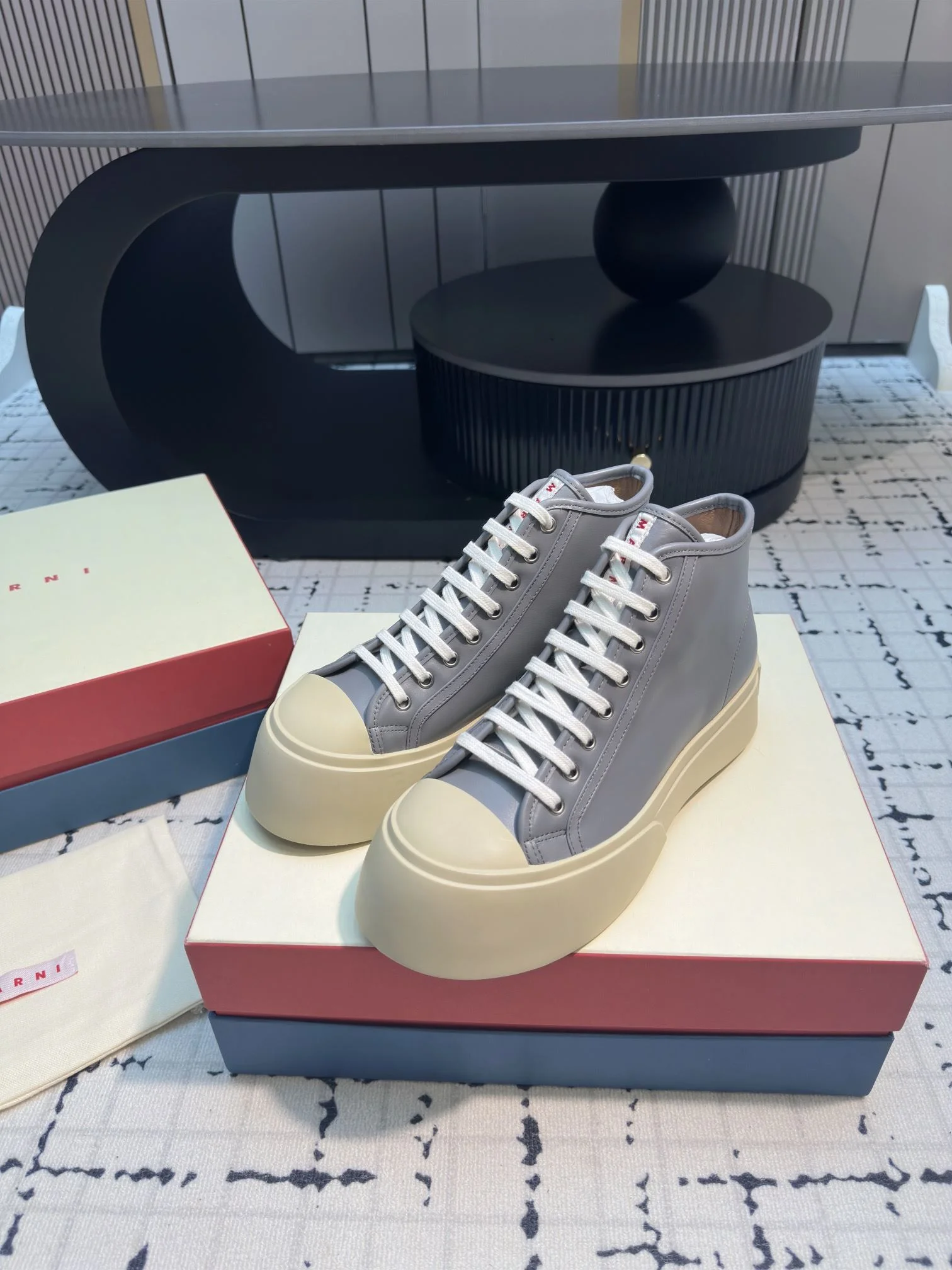 RelaxedFit Marni Shoes 7597