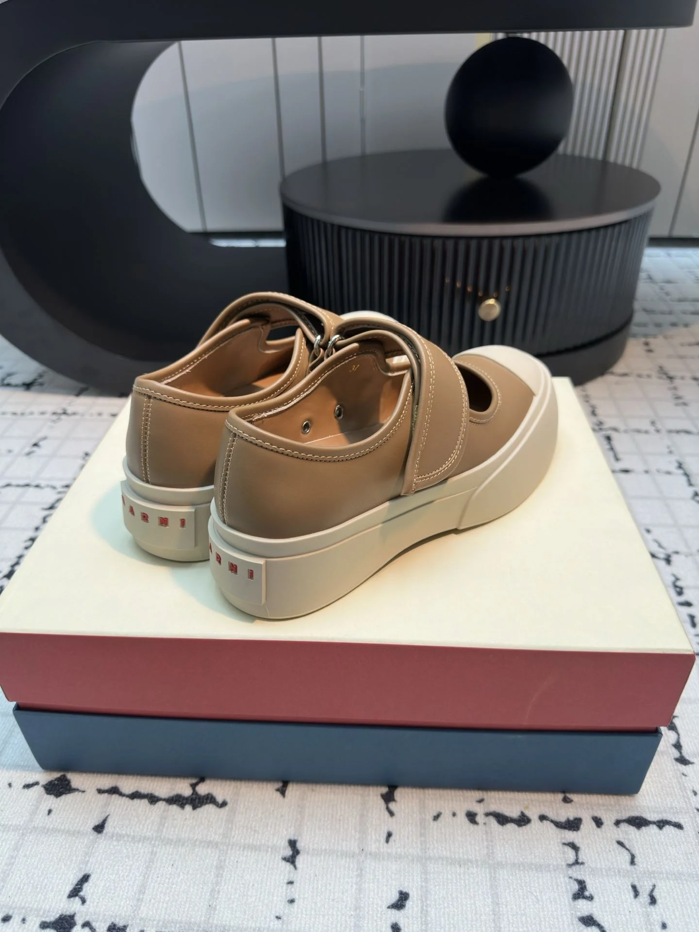 EasyMatch Marni Shoes 7630