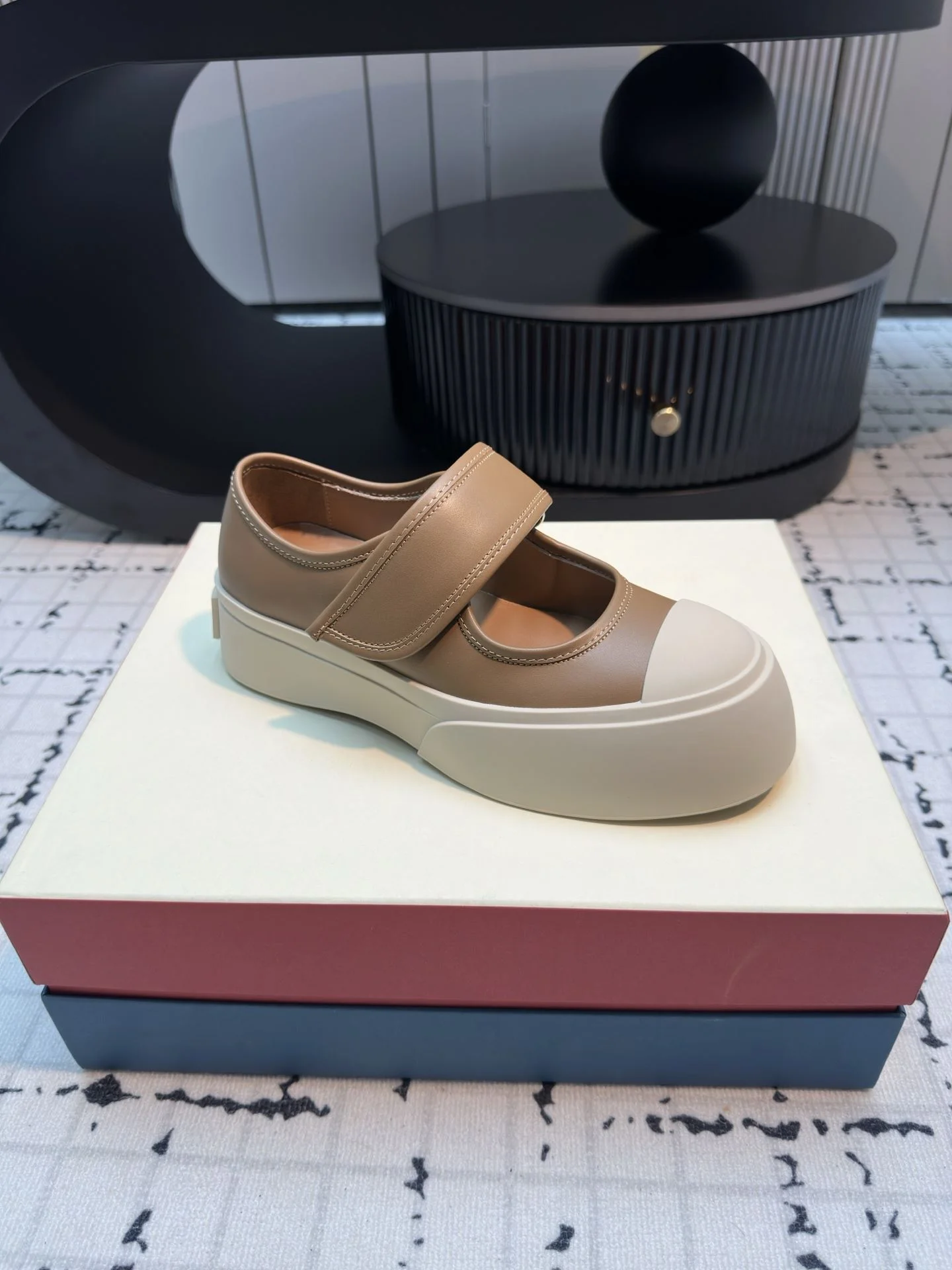 EasyMatch Marni Shoes 7630