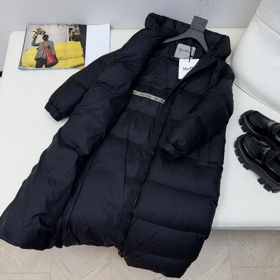 Max Mara Down Jackets SunProtective 165414