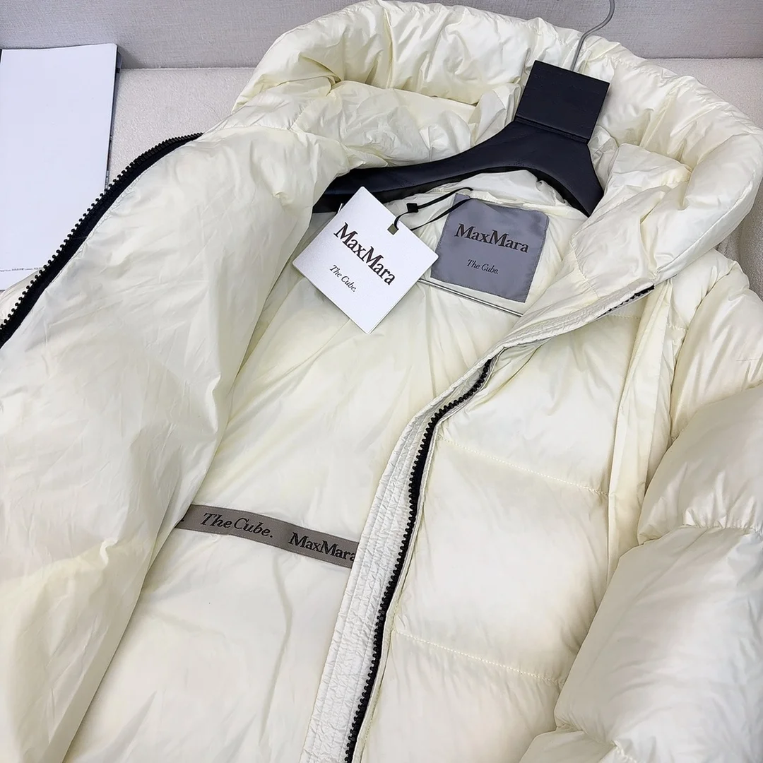 WaterResistant Max Mara Down Jackets 165400