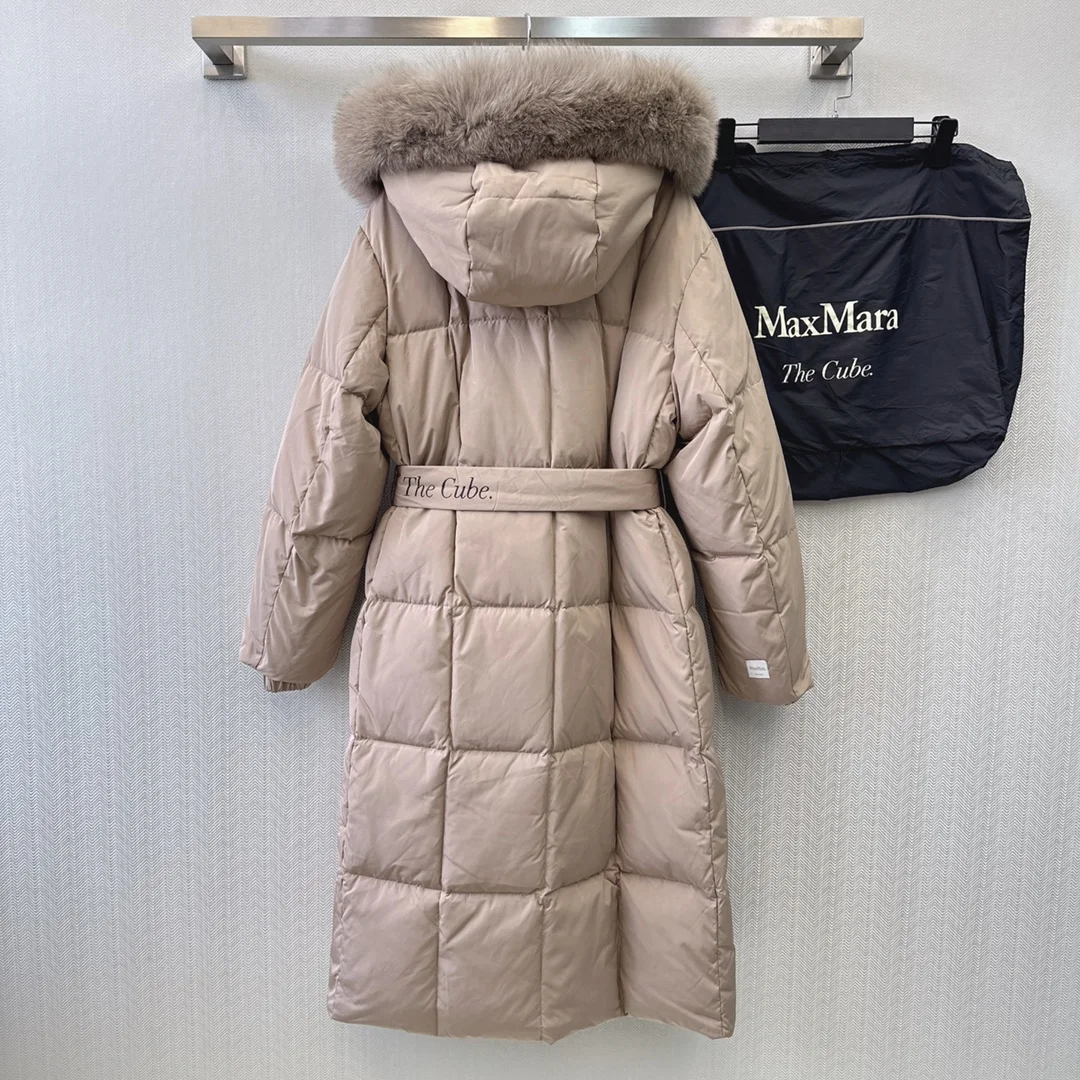 Supportive Max Mara Down Jackets 165401