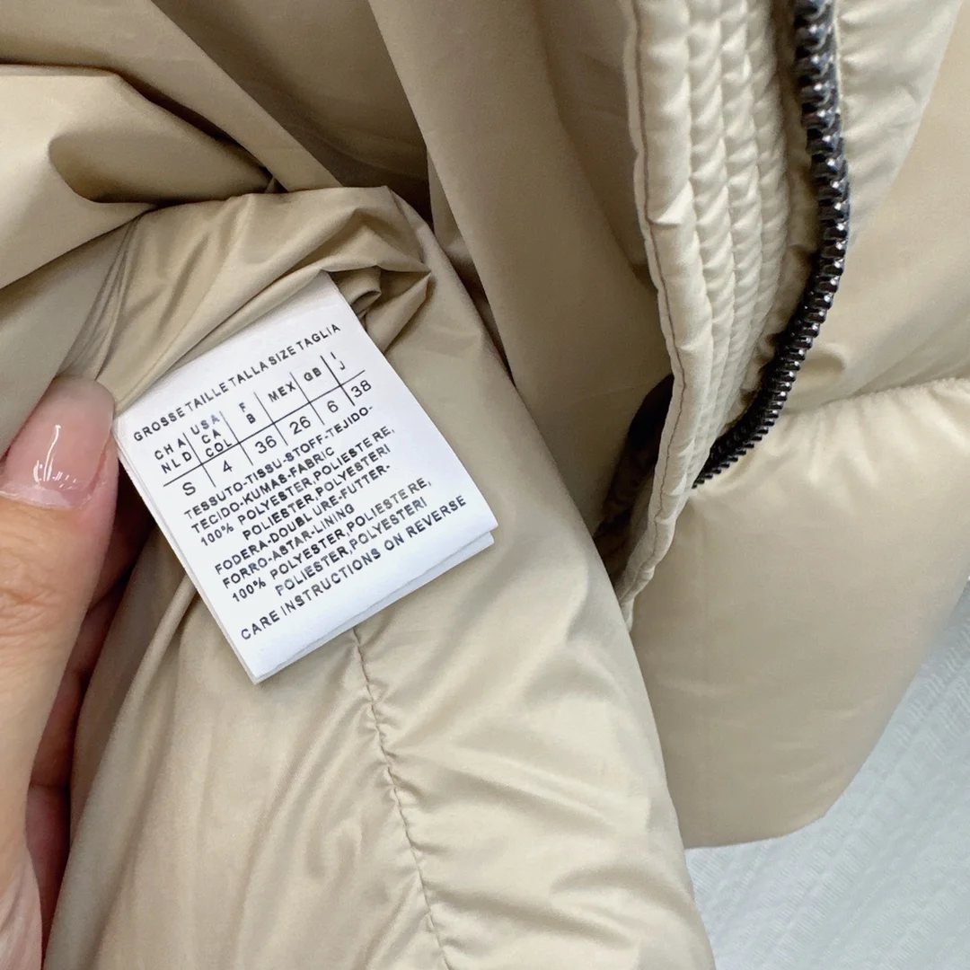 Max Mara Down Jackets Attractive 165398