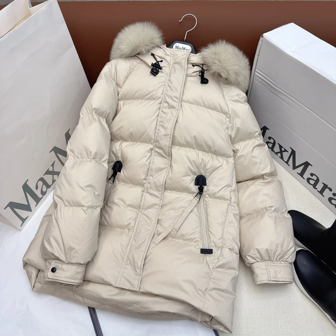 Max Mara Down Jackets Neat 165436