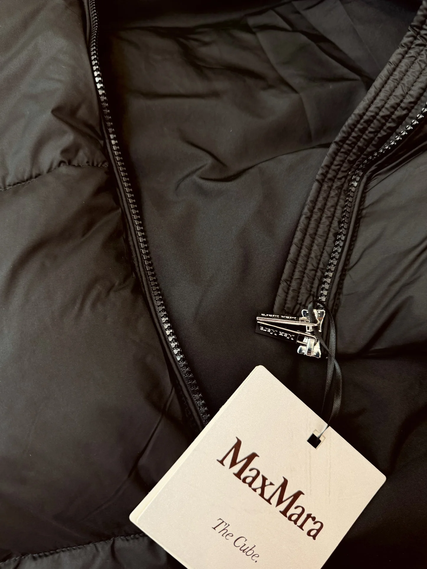 Max Mara Down Jackets Chic 165391
