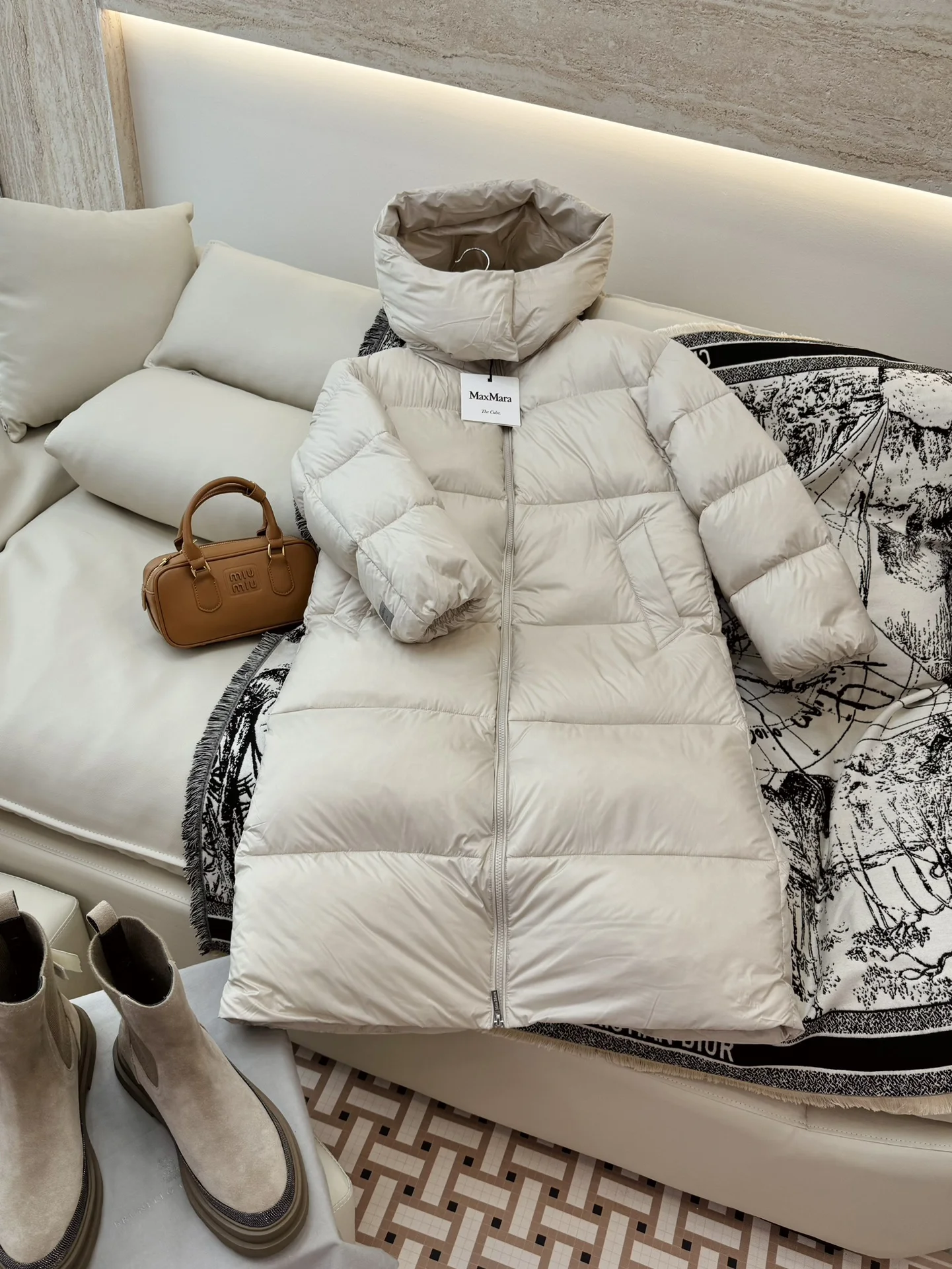 Breathable Max Mara Down Jackets 165404