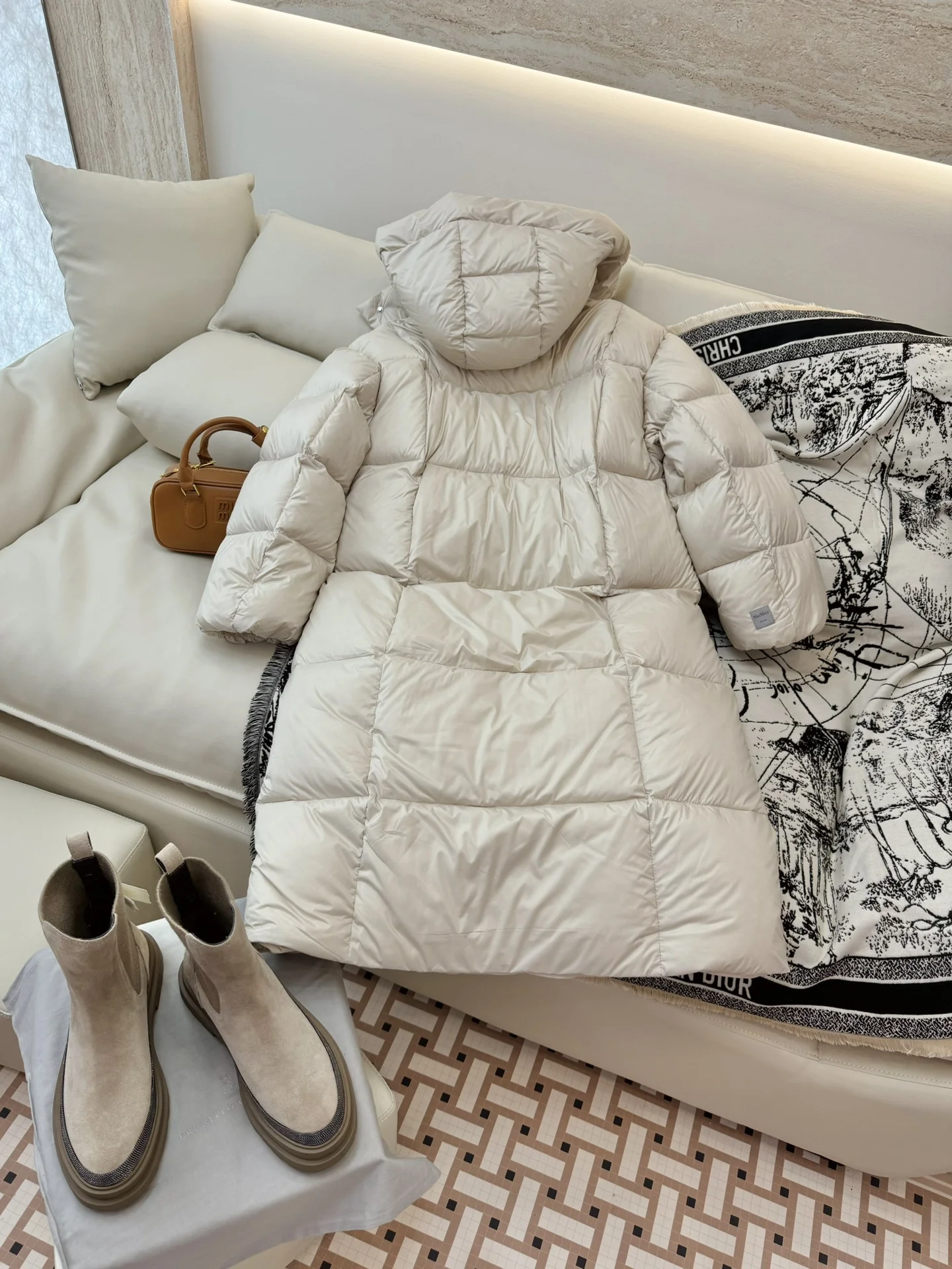 Breathable Max Mara Down Jackets 165404