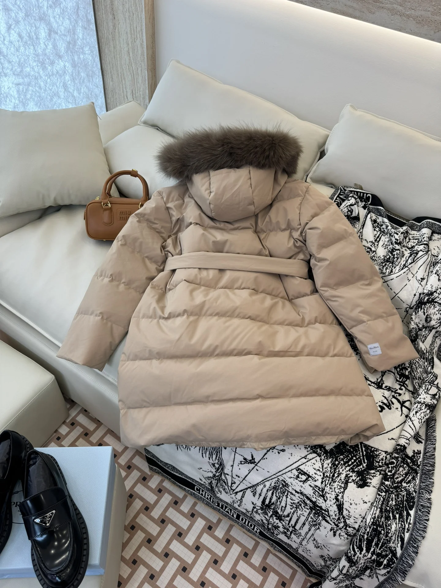 Max Mara Down Jackets Breathable 165388