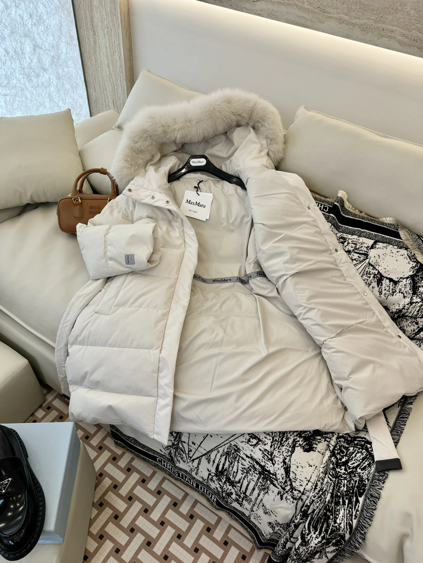 Max Mara Down Jackets BestValue 165392