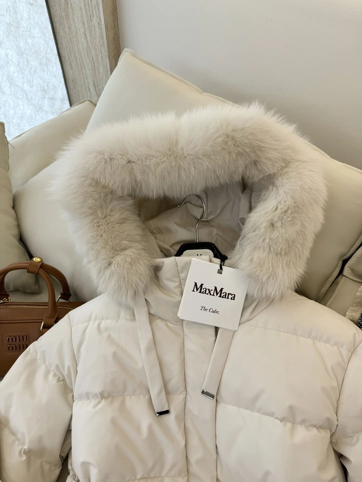 Max Mara Down Jackets BestValue 165392