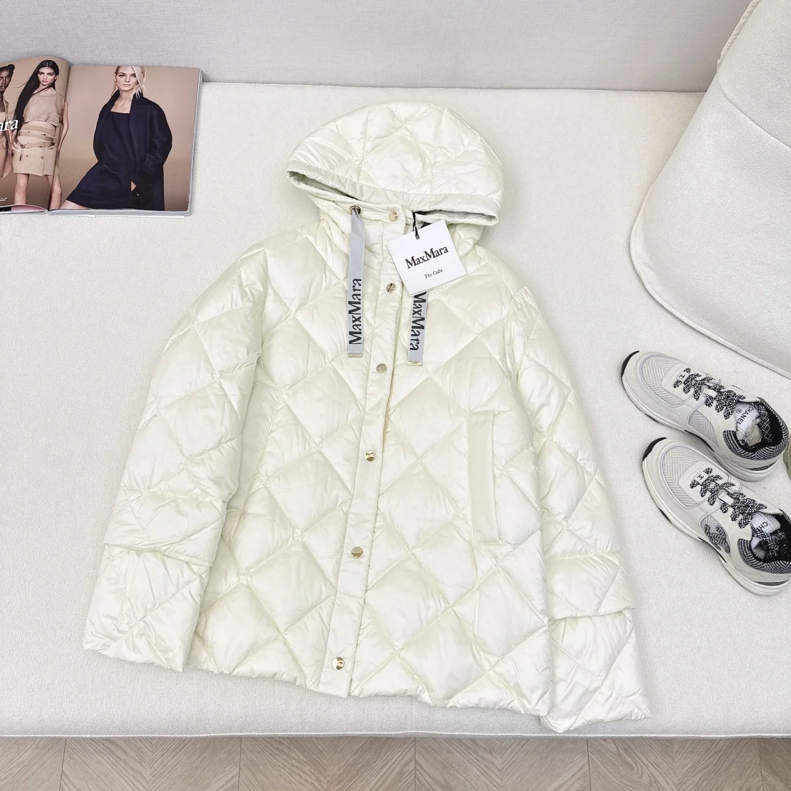 Max Mara Down Jackets Sophisticated 165373