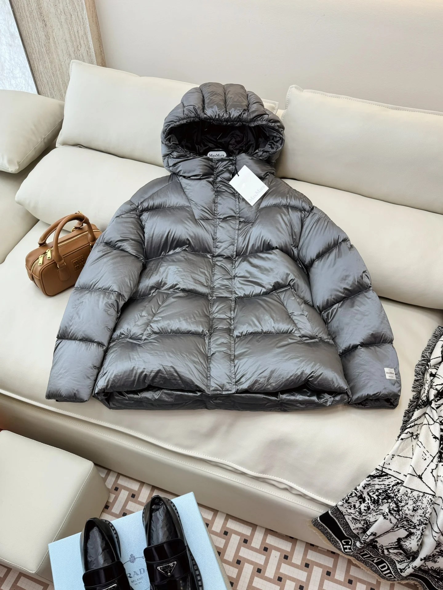 Max Mara Down Jackets Trendsetting 165394