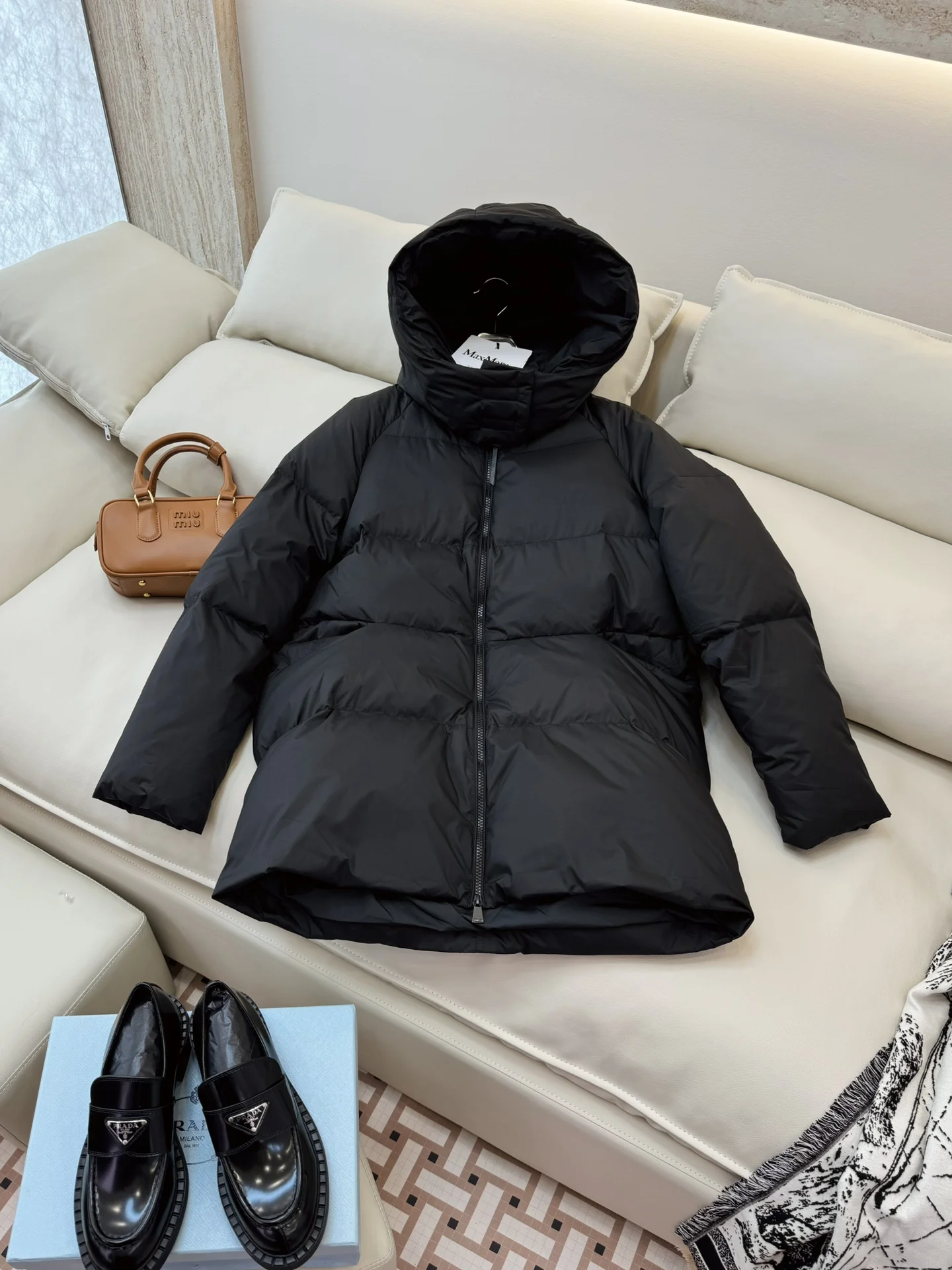 Max Mara Down Jackets Efficient 165357
