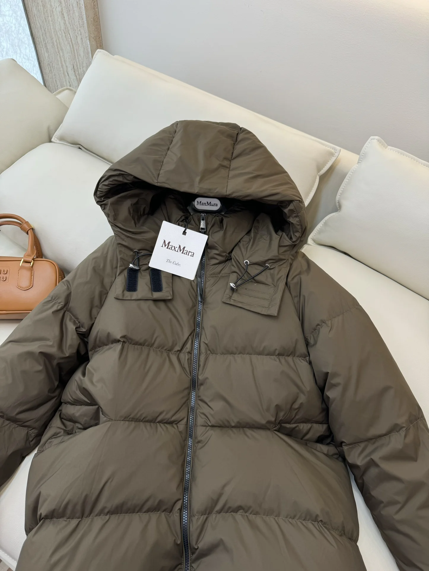Max Mara Down Jackets Attractive 165356