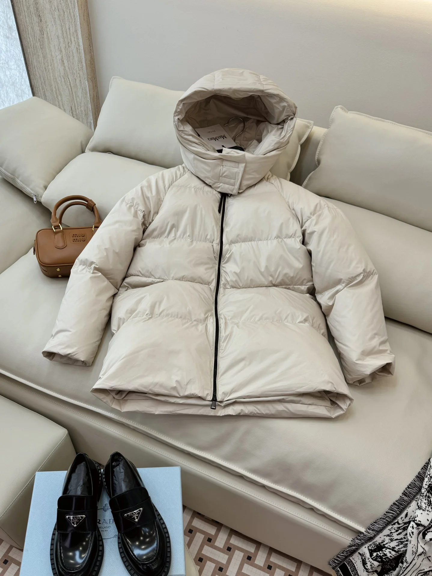 Max Mara Down Jackets Soft 165353
