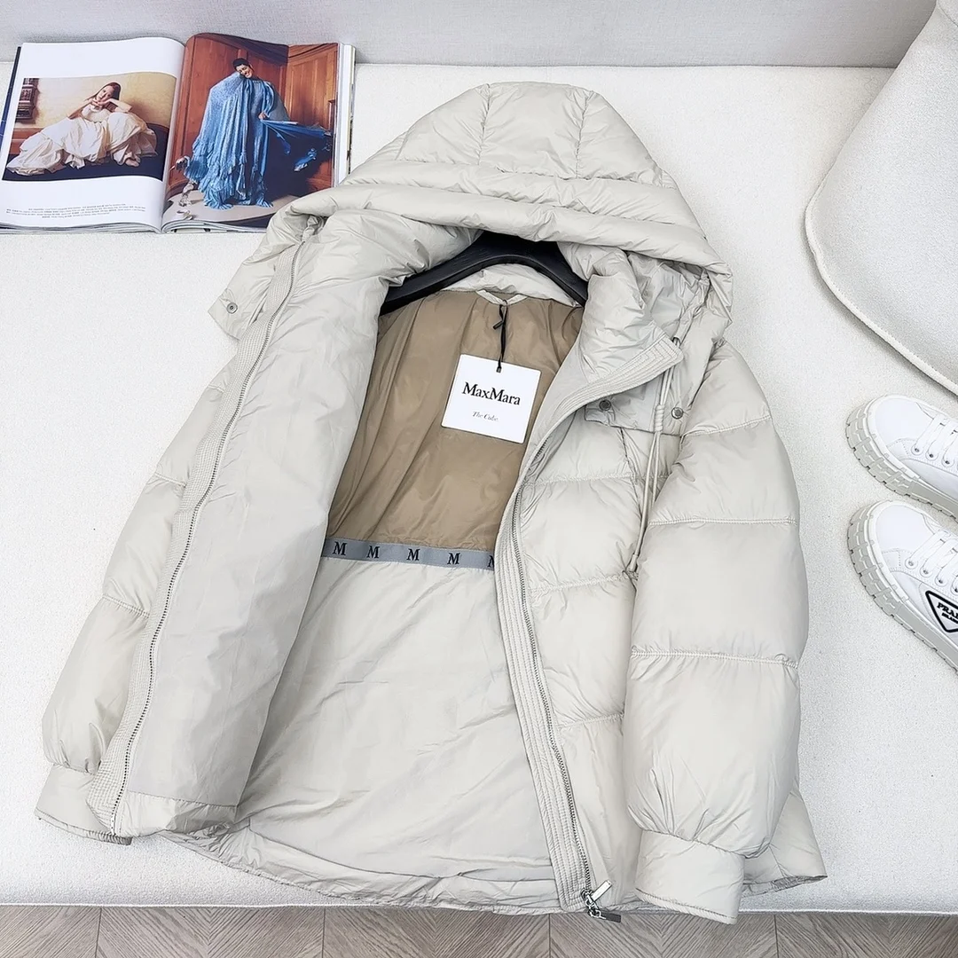 Max Mara Down Jackets WrinkleFree 165342