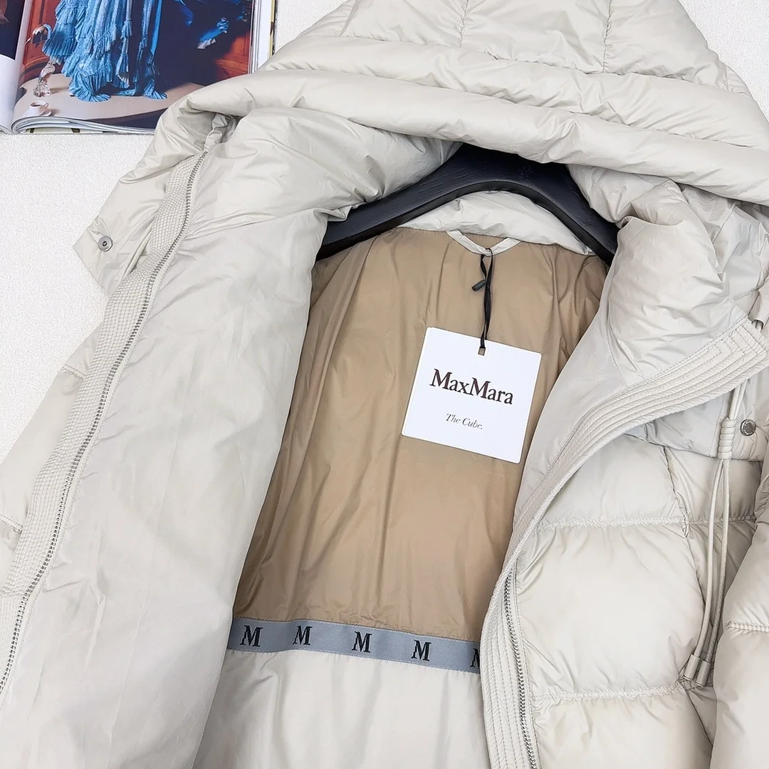 Max Mara Down Jackets WrinkleFree 165342
