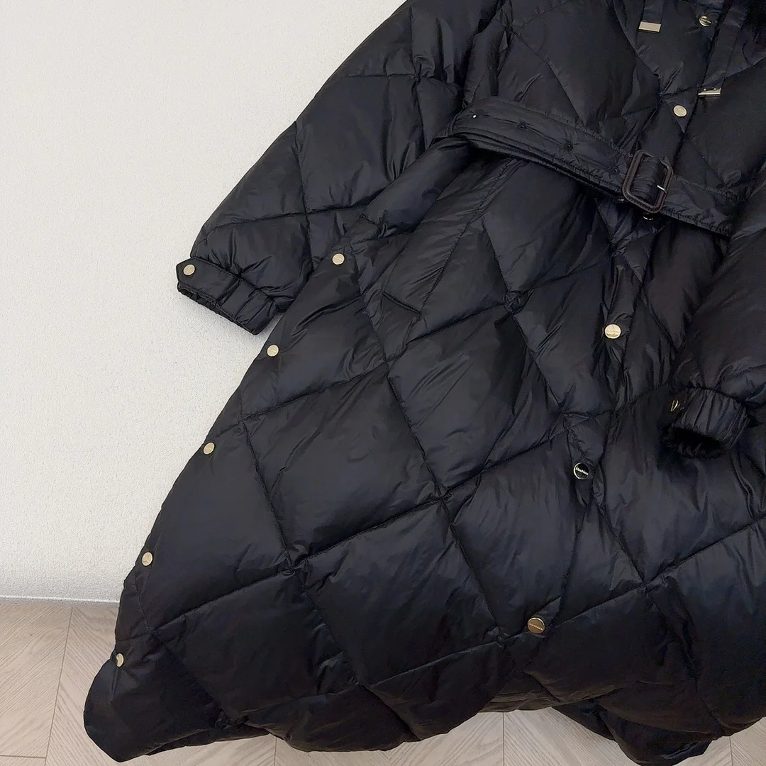 Max Mara Down Jackets Classic 165329