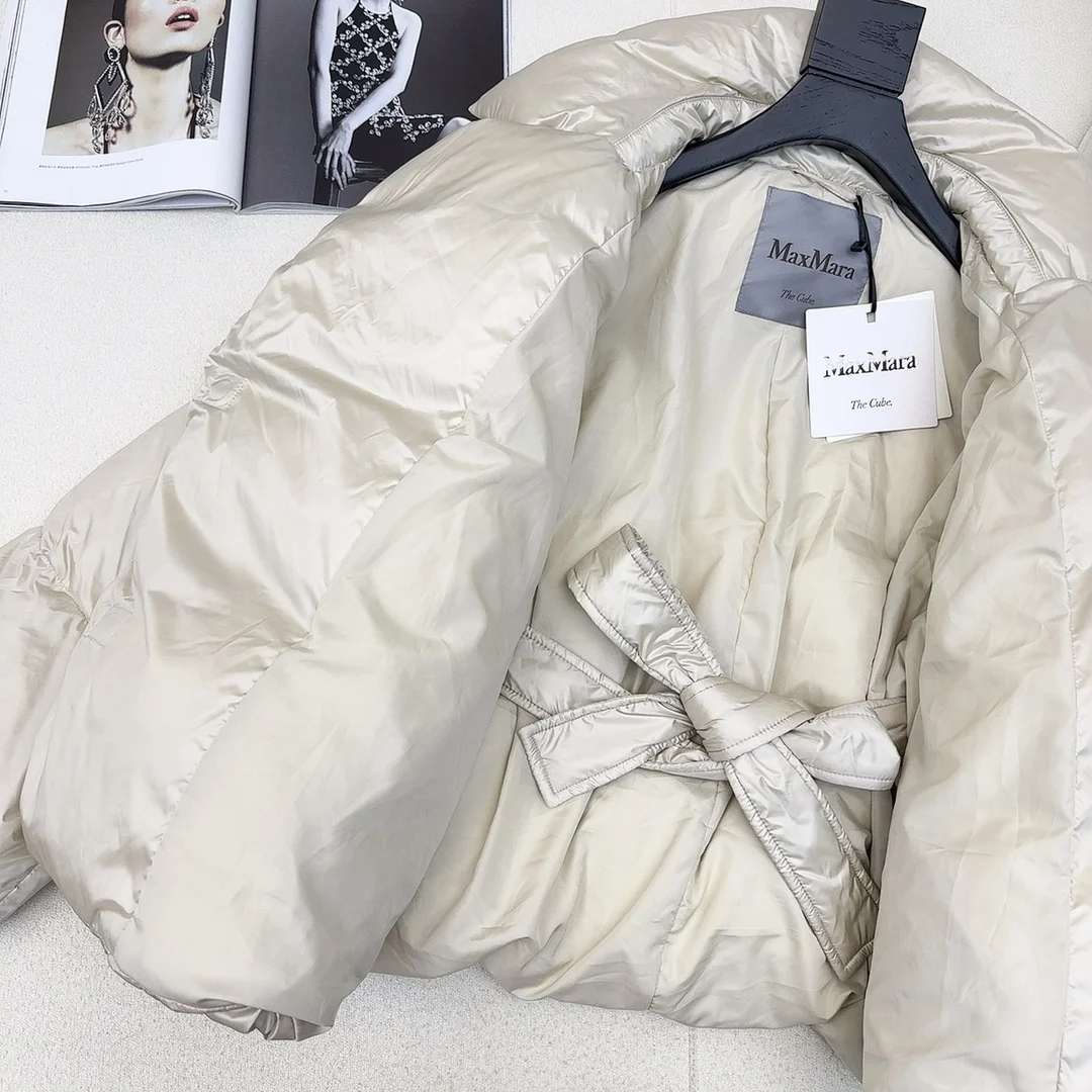 Max Mara Down Jackets TimelessDesign 165322