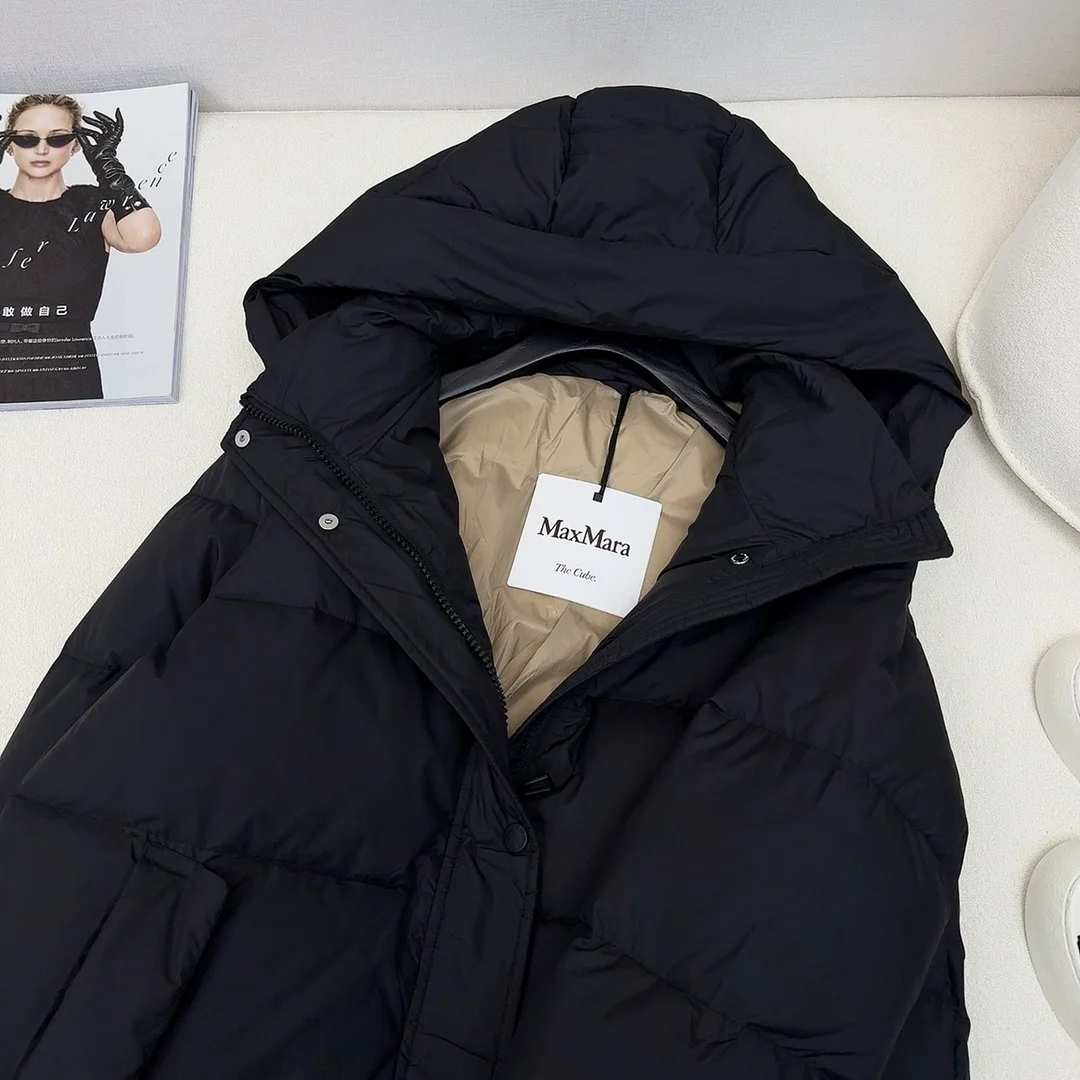 Max Mara Down Jackets TimelessDesign 165338