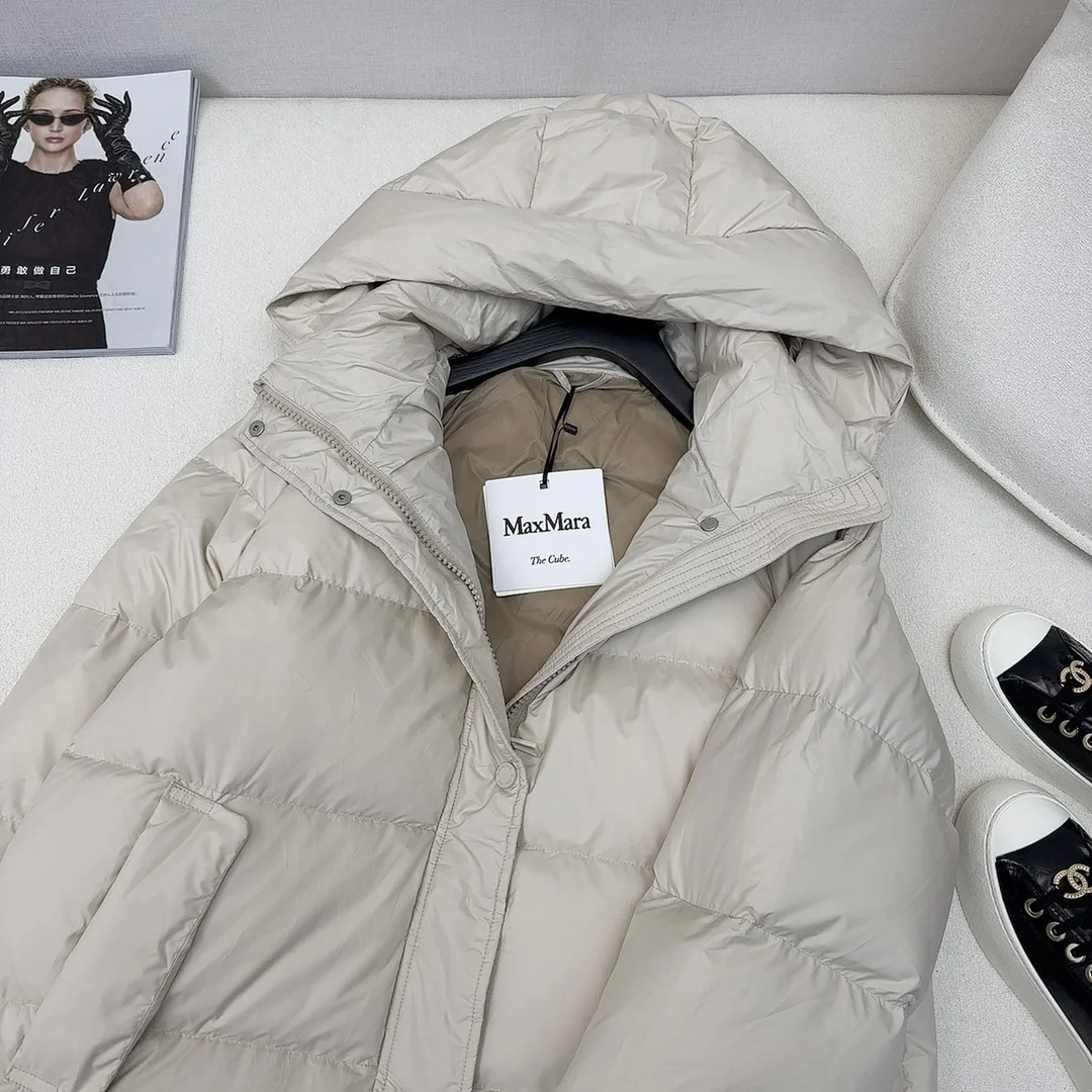 ZipUp Max Mara Down Jackets 165316