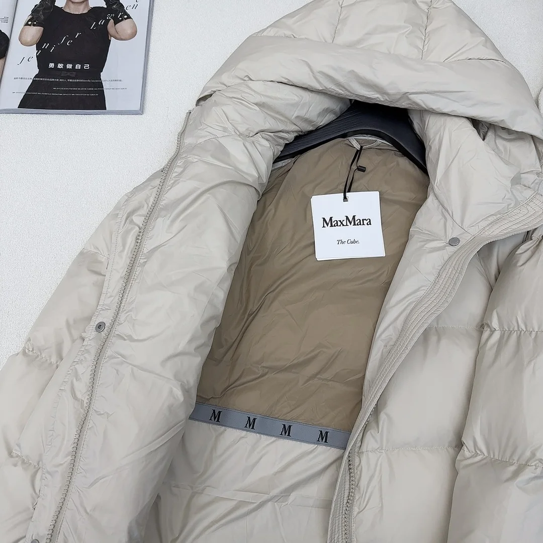 ZipUp Max Mara Down Jackets 165316