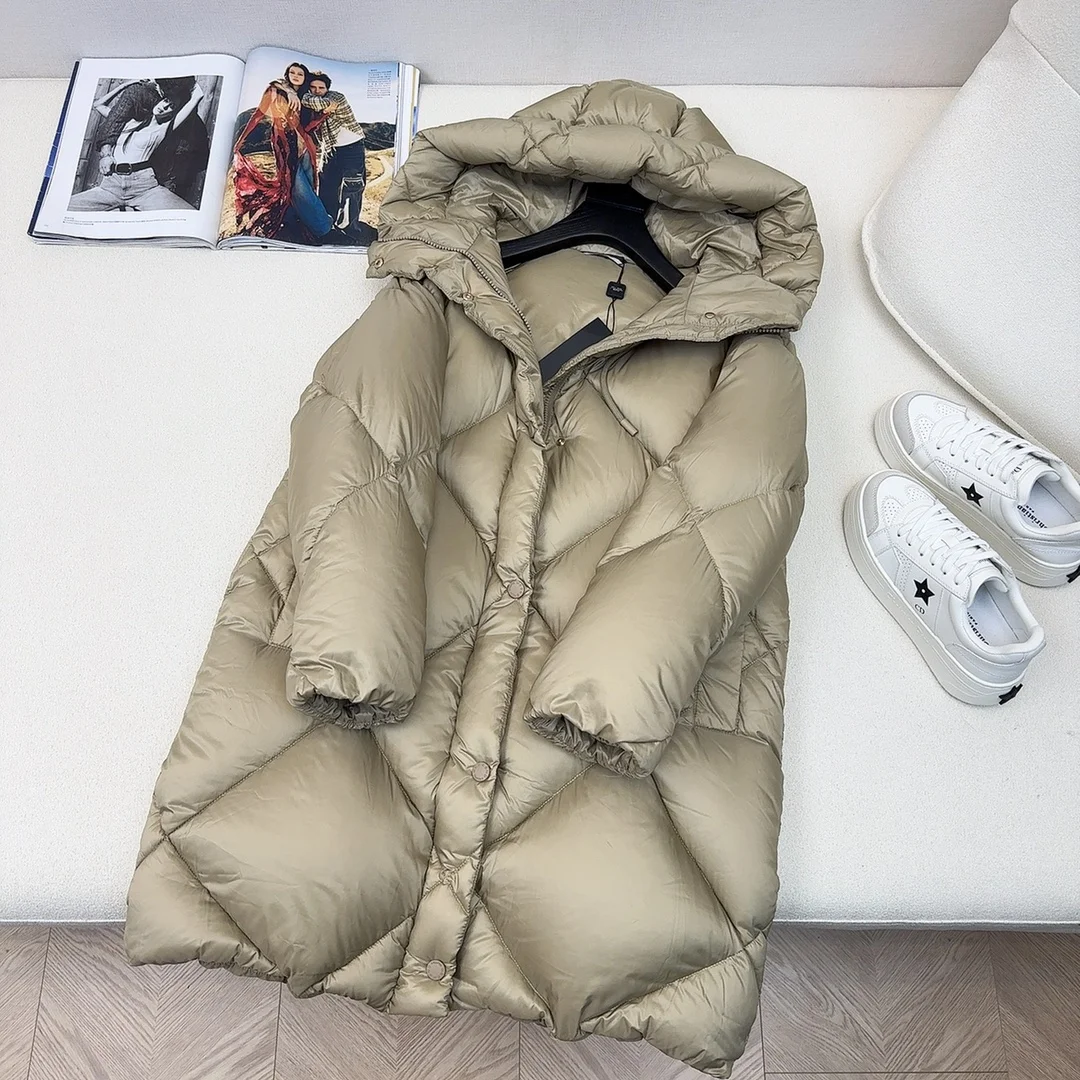 Sleek Max Mara Down Jackets 165317