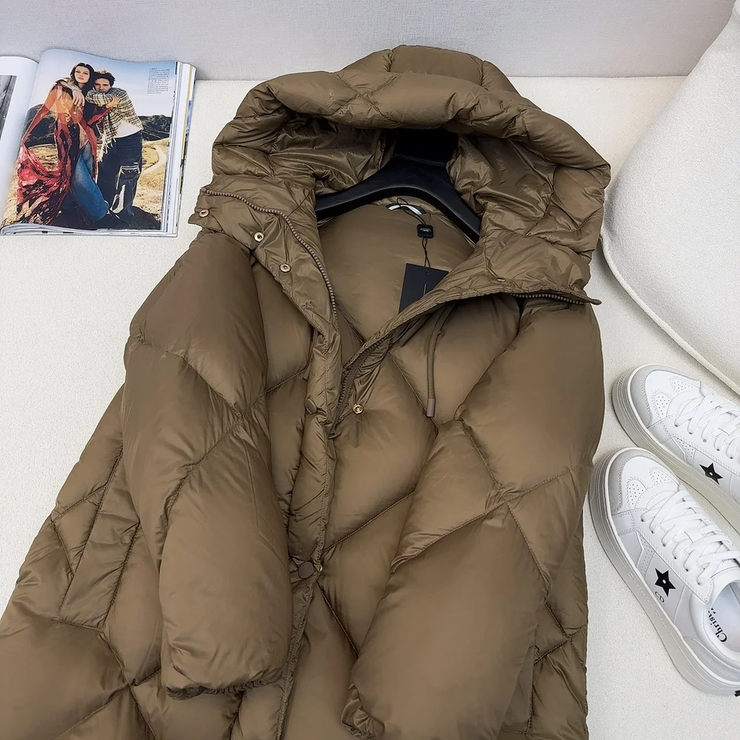 Seasonal Max Mara Down Jackets 165345