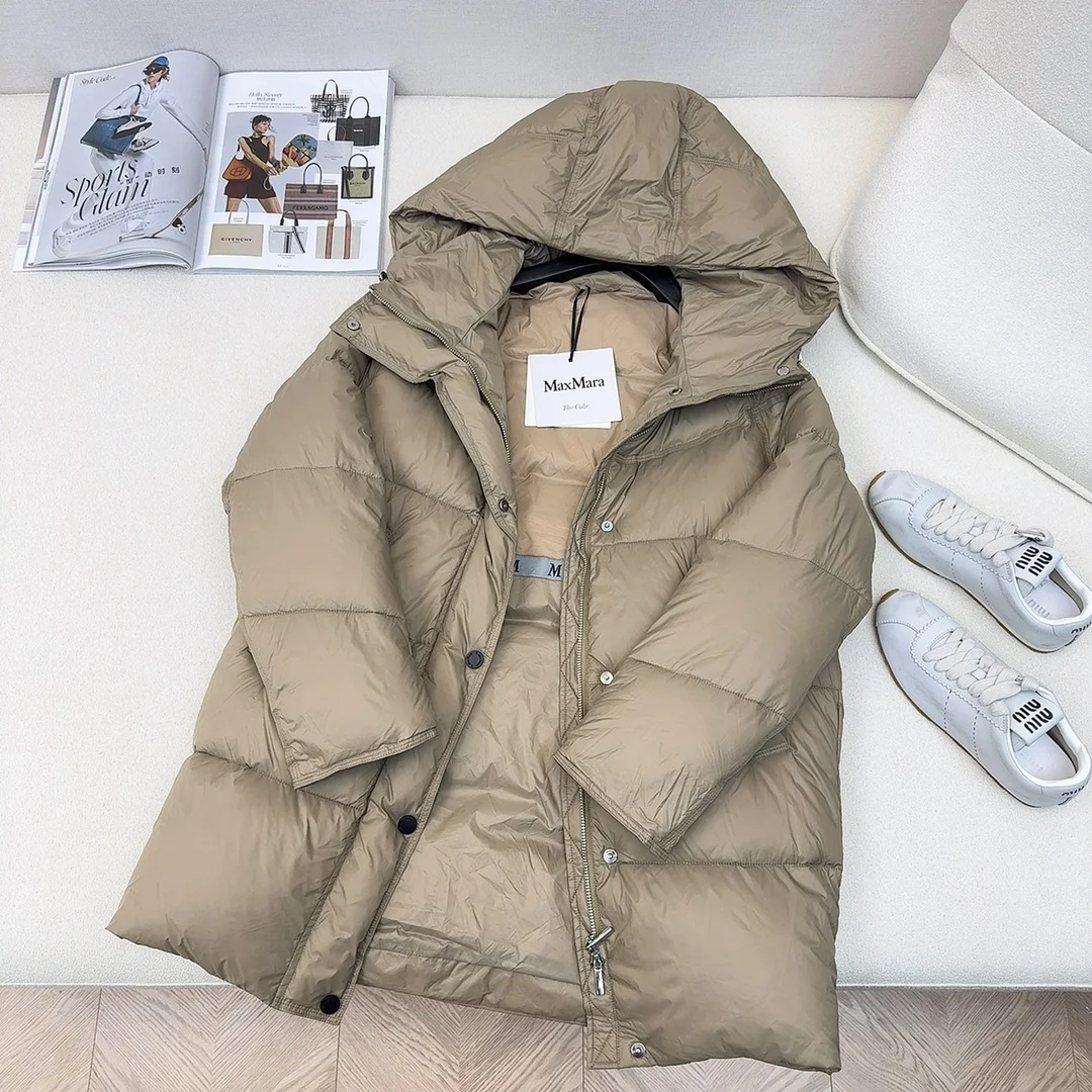 Max Mara Down Jackets Supportive 165307