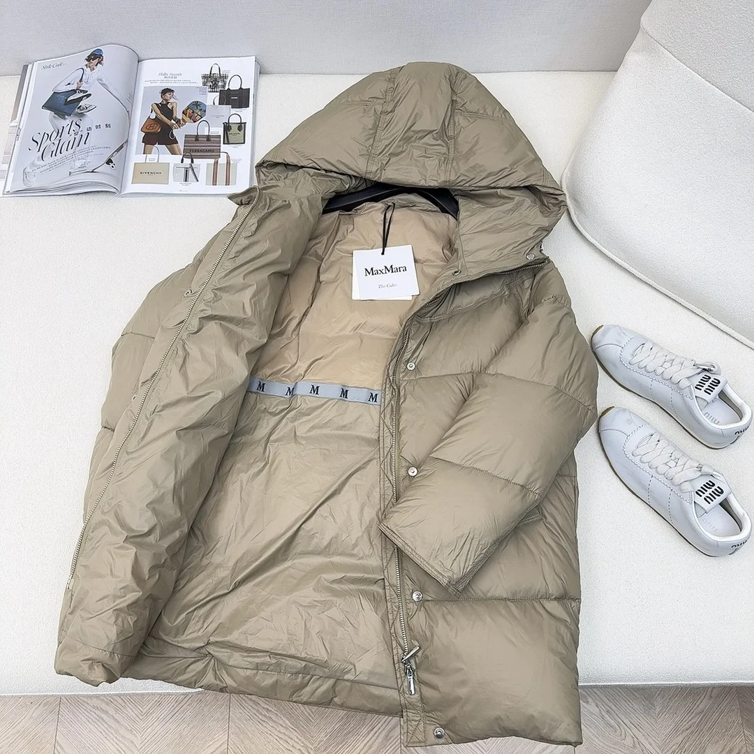 Max Mara Down Jackets Supportive 165307