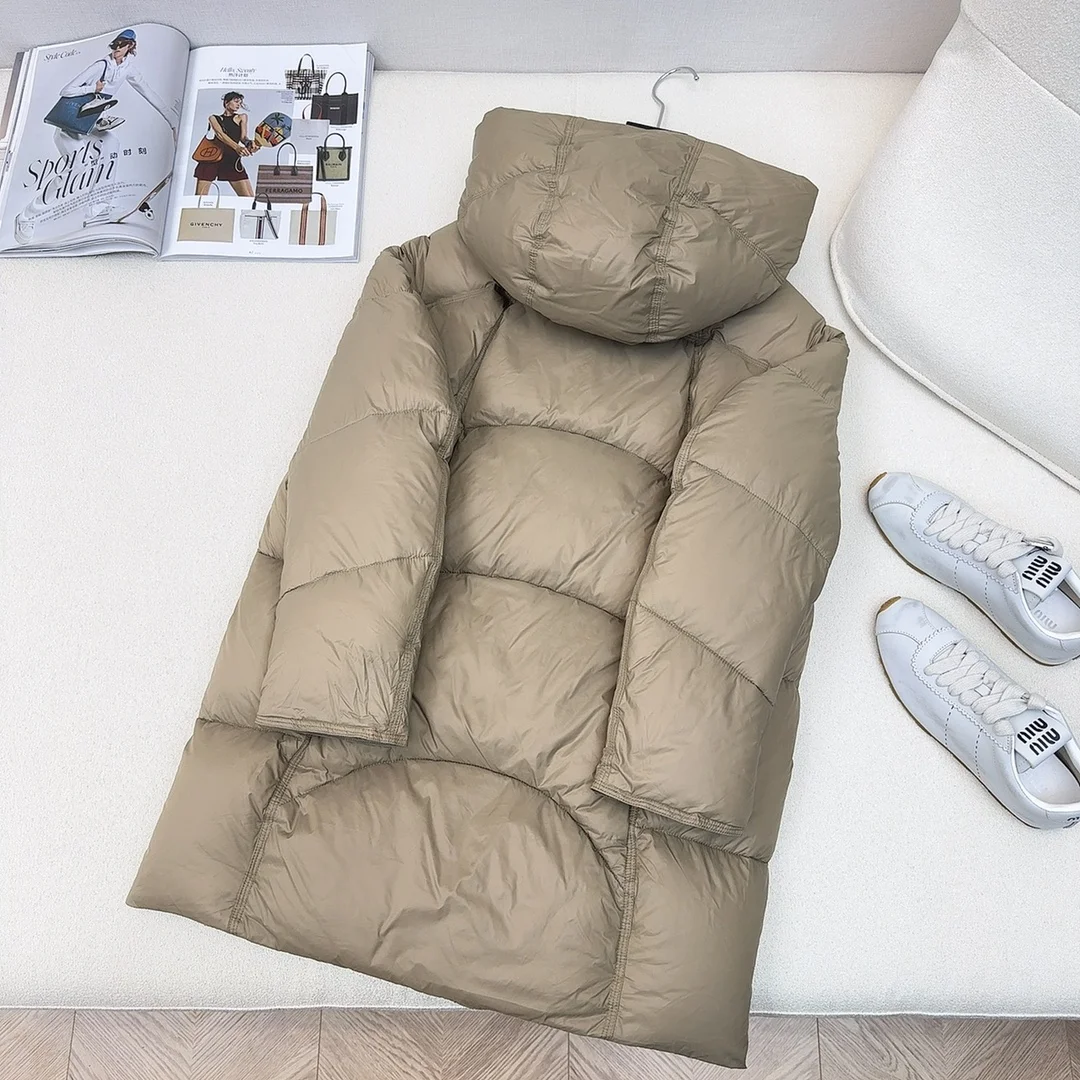 Max Mara Down Jackets Supportive 165307