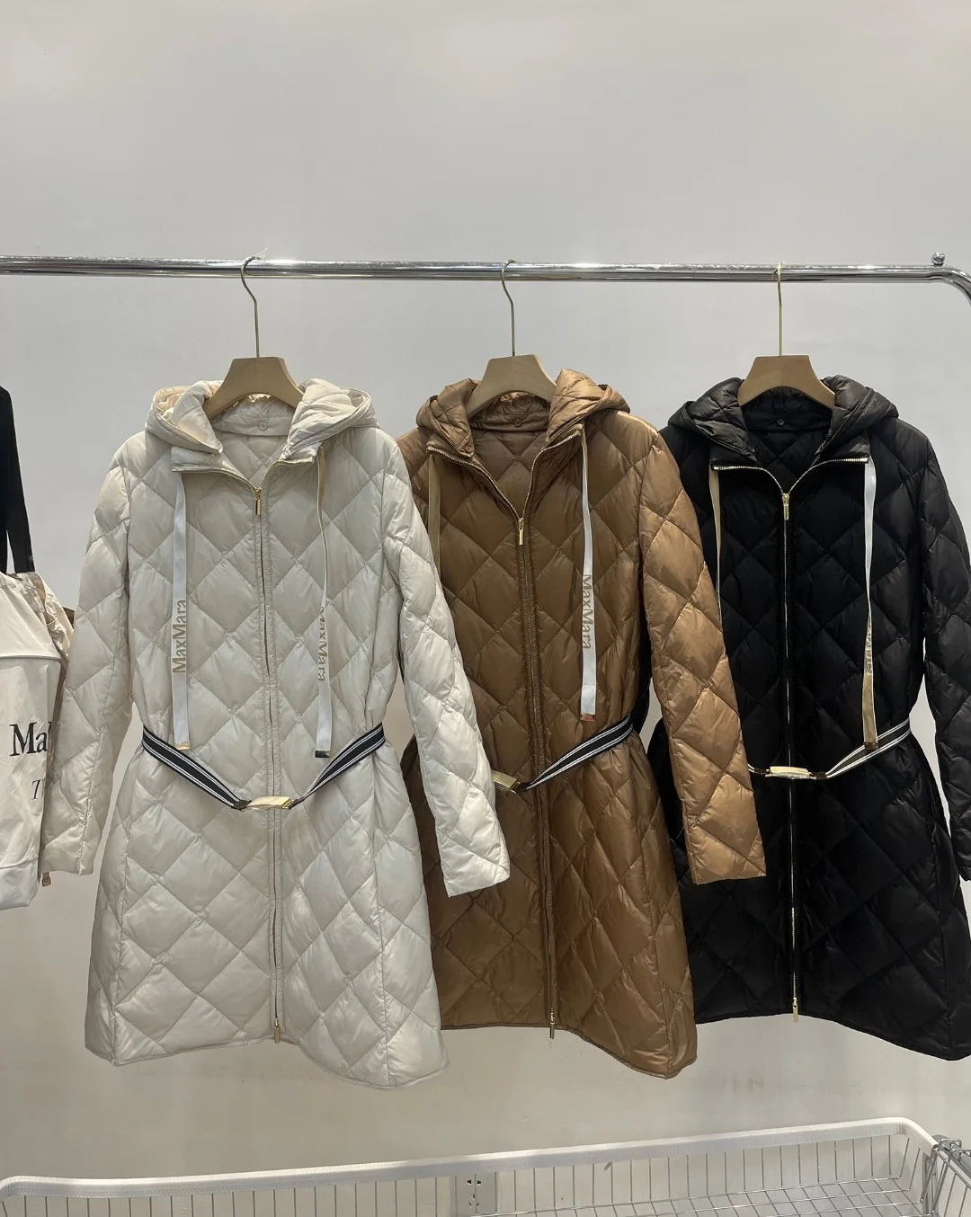 Max Mara Down Jackets Contemporary 165301
