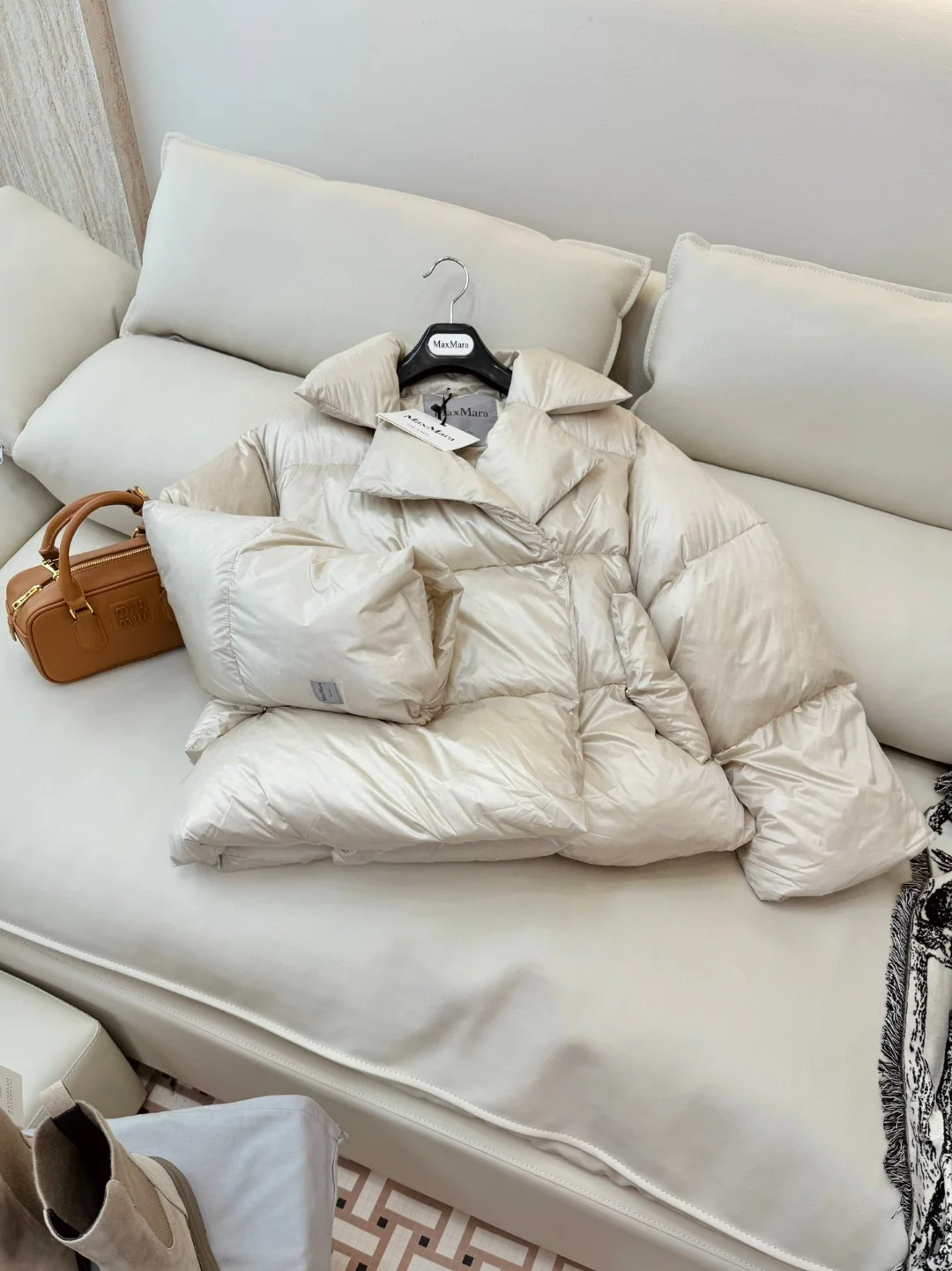 Max Mara Down Jackets AllSeason 165285