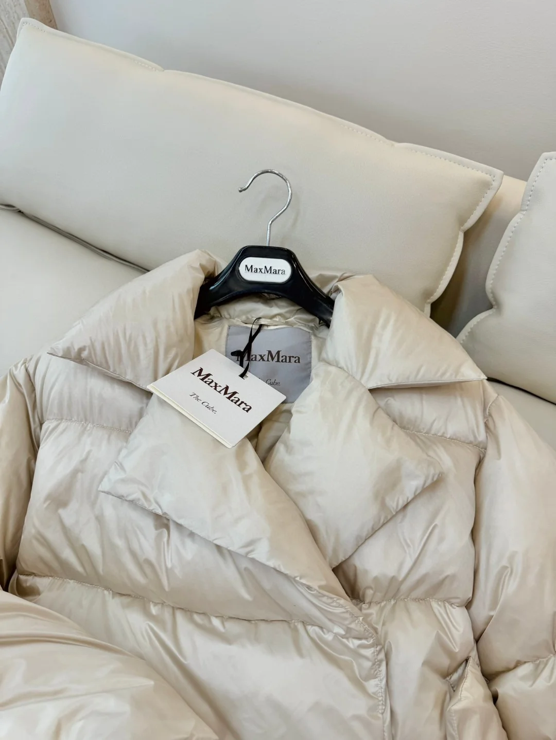 Max Mara Down Jackets AllSeason 165285