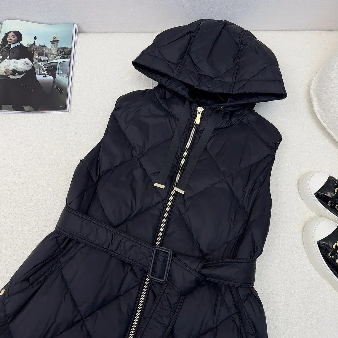 Max Mara Down Jackets Versatile 165279