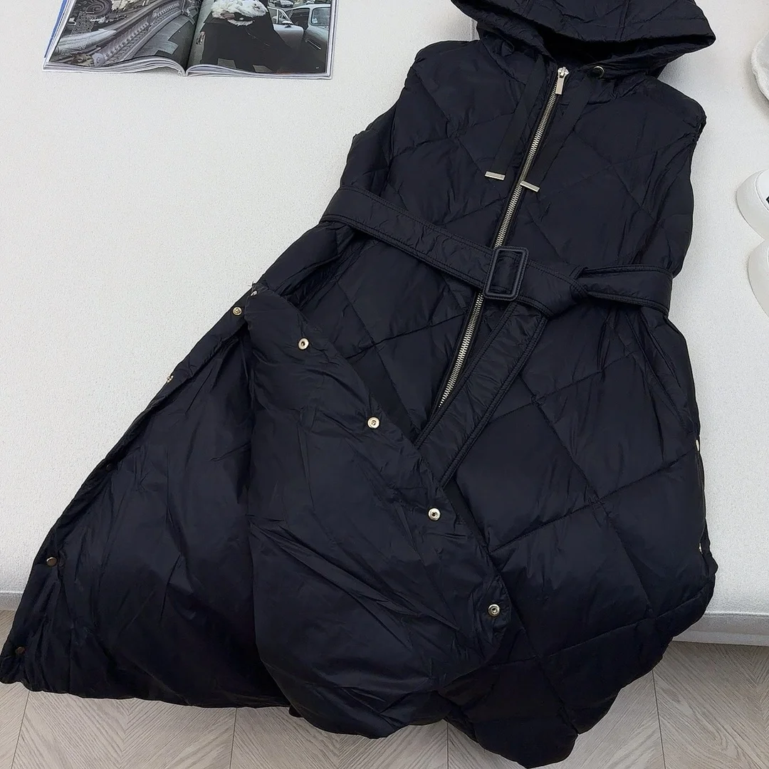 Max Mara Down Jackets Versatile 165279