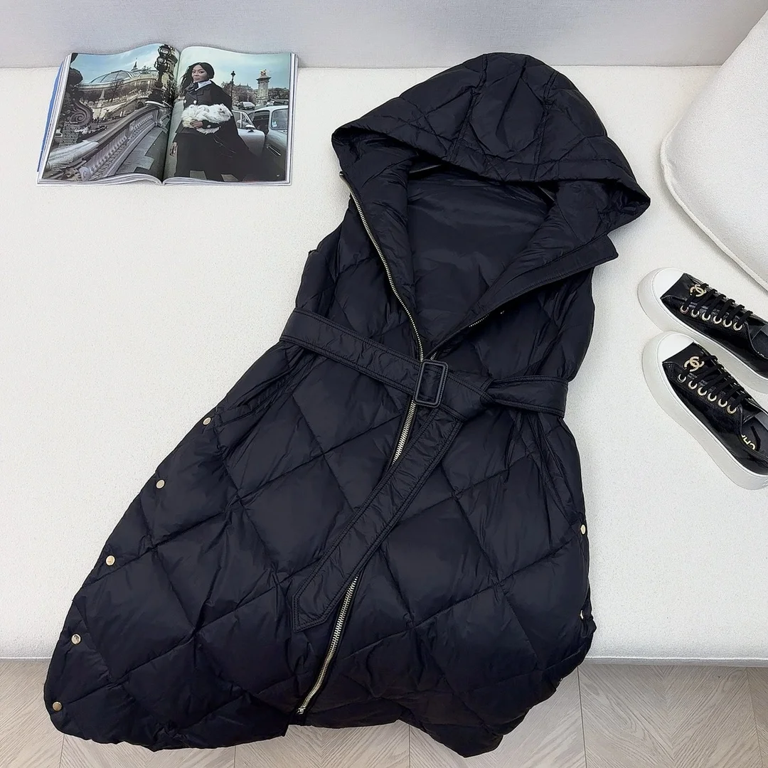 Max Mara Down Jackets Versatile 165279