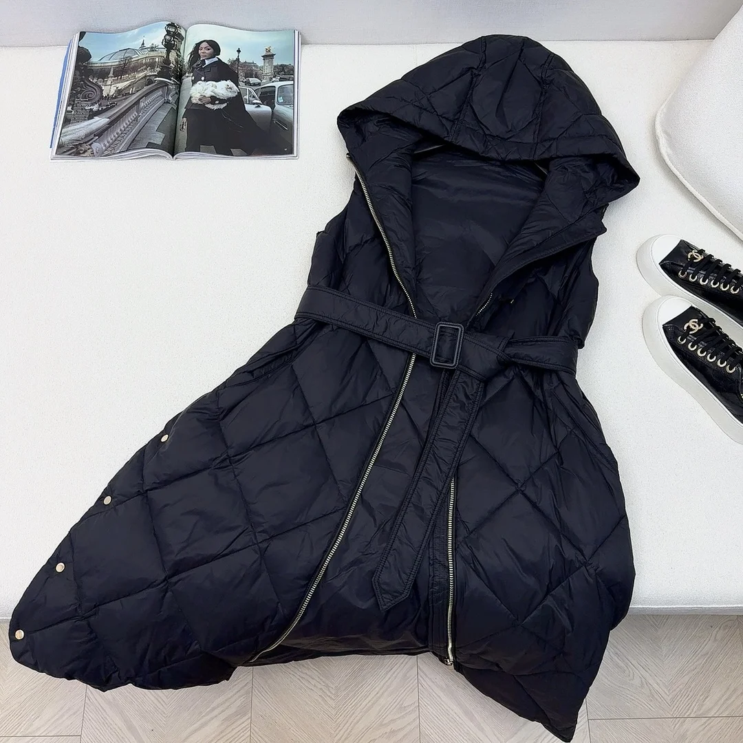 Max Mara Down Jackets Versatile 165279